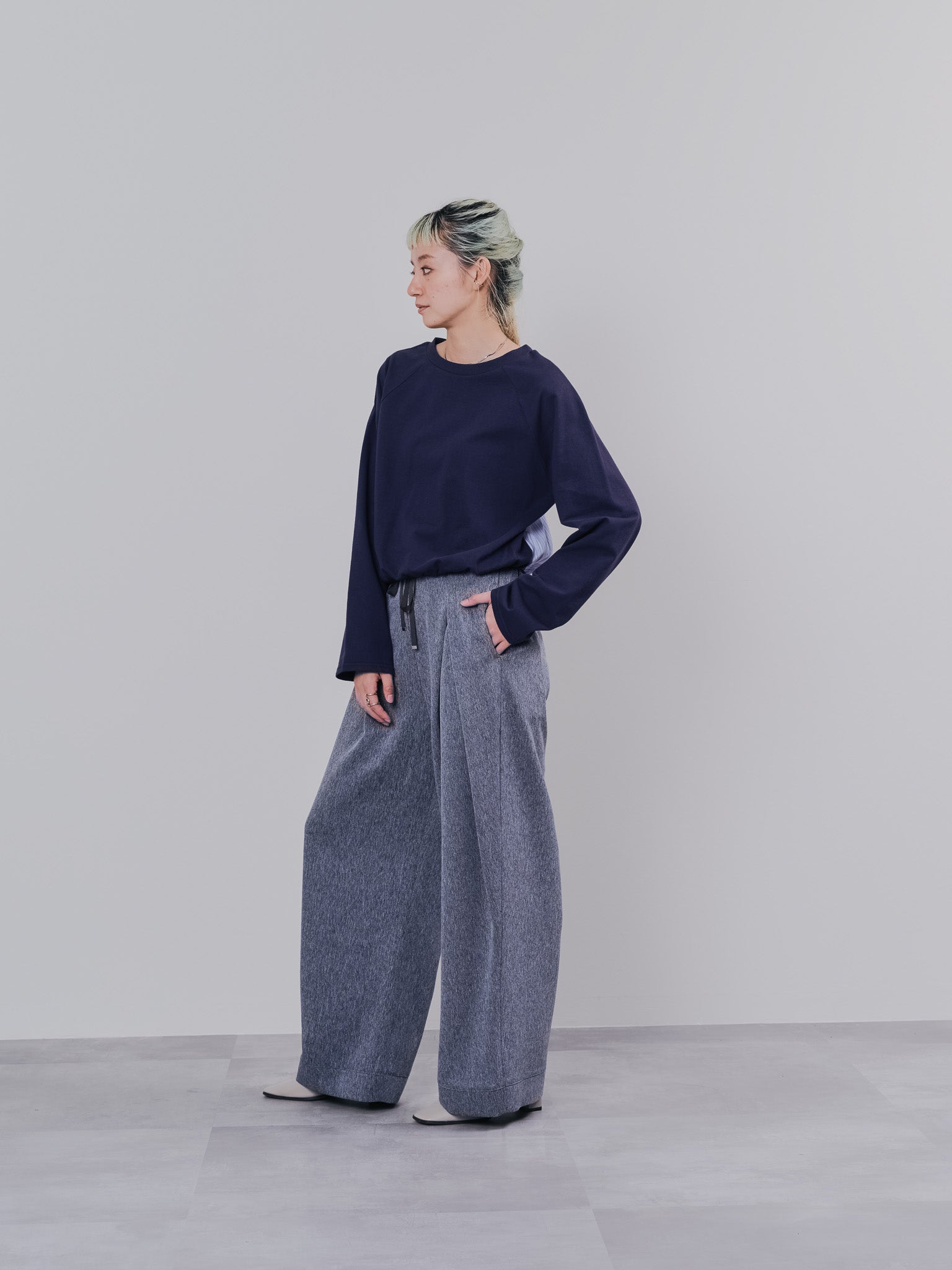 フロントリボンワイドタックパンツ [603330] grey