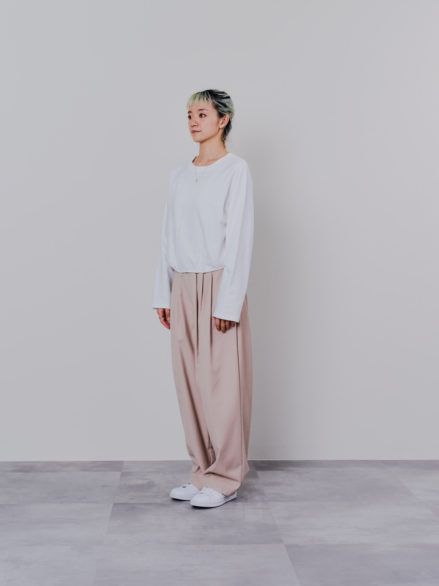 マーベストライクタックボリュームパンツ [601376] beige