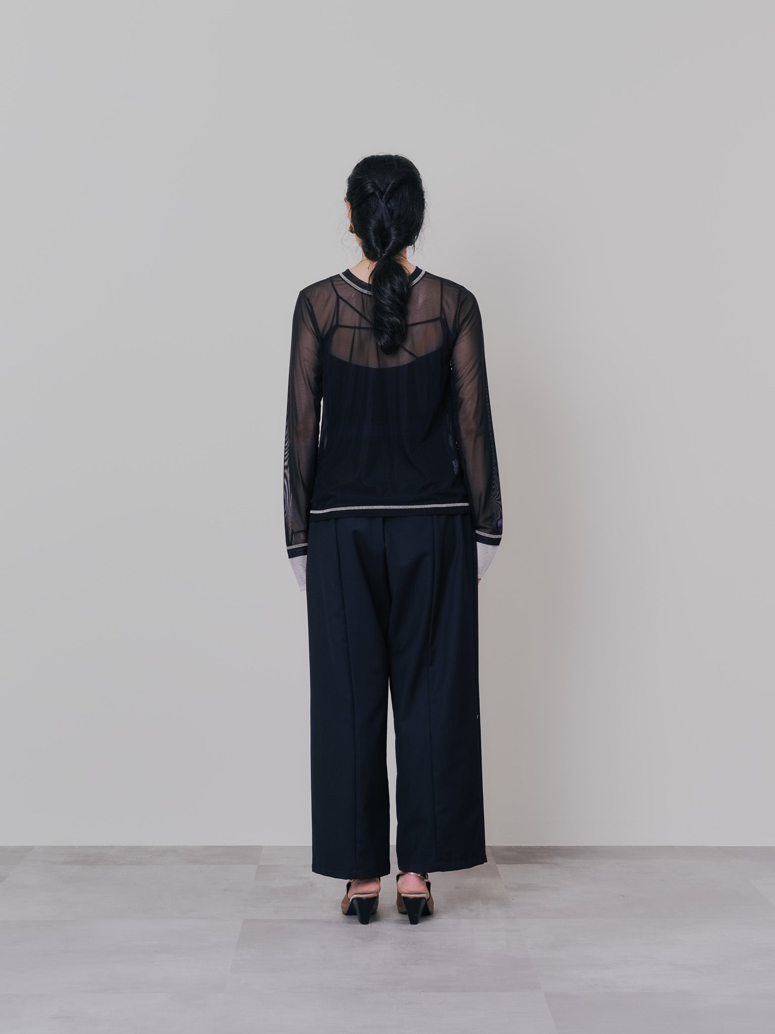 スリーブメッシュ配色ステッチシアートップス [601352] black