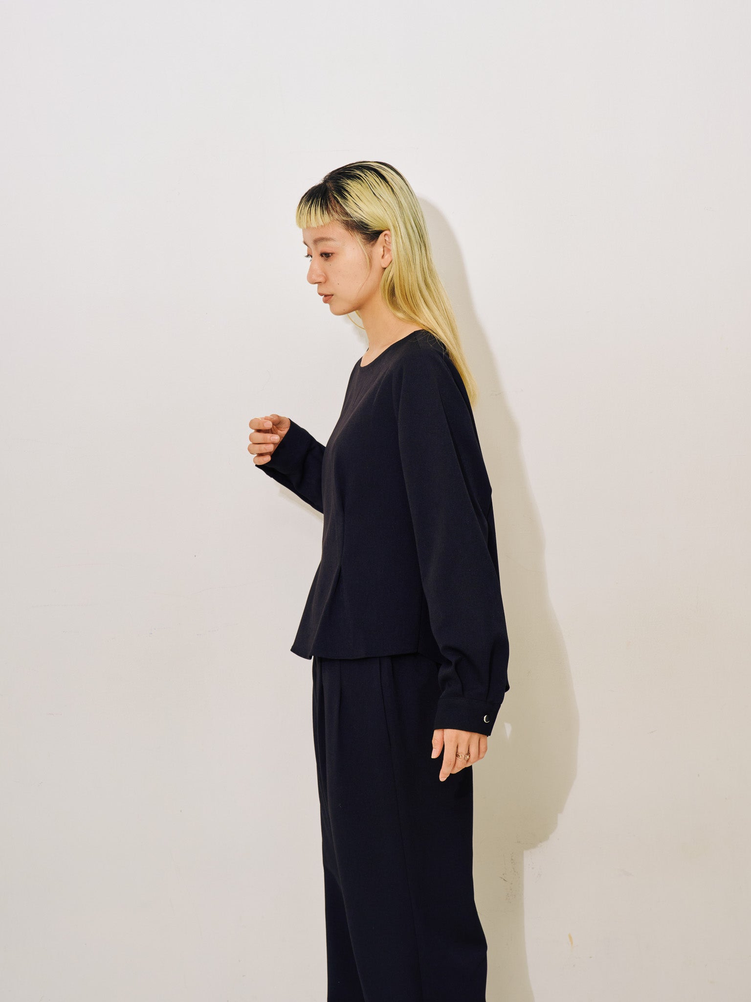 【SALE】ウエストタックウールライクツイルトップス [608327] black