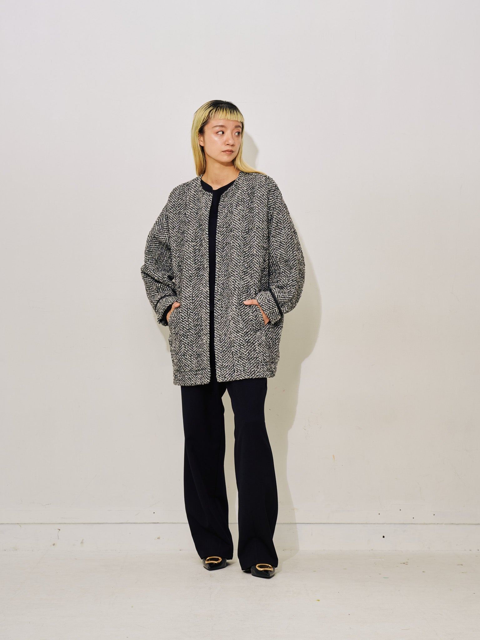 【-PRE SALE- 12/15 18:00まで!!】バックタックヘリンボーンツィードコーディガン [605561] off