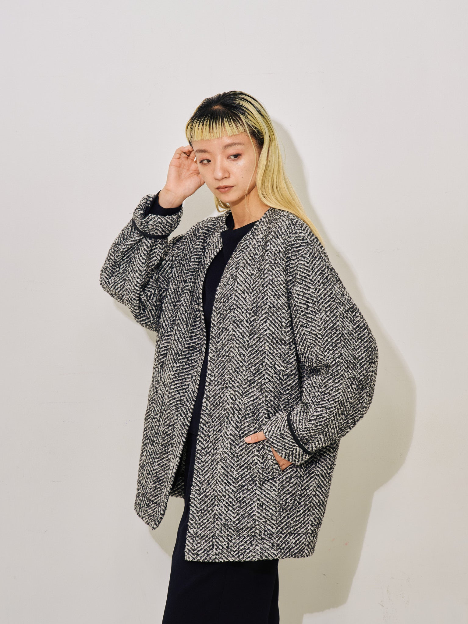 【-PRE SALE- 12/15 18:00まで!!】バックタックヘリンボーンツィードコーディガン [605561] off