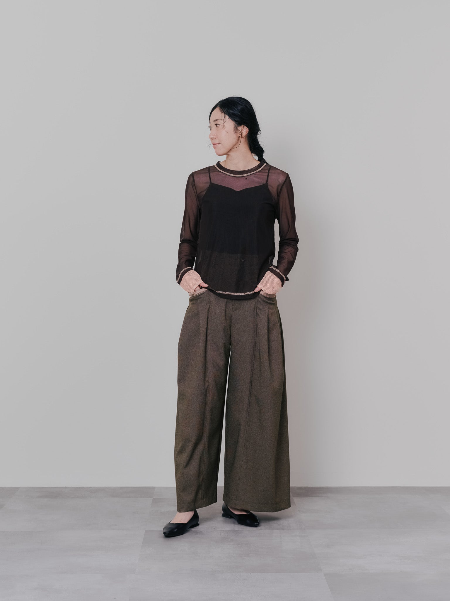 スリーブメッシュ配色ステッチシアートップス [601352] brown