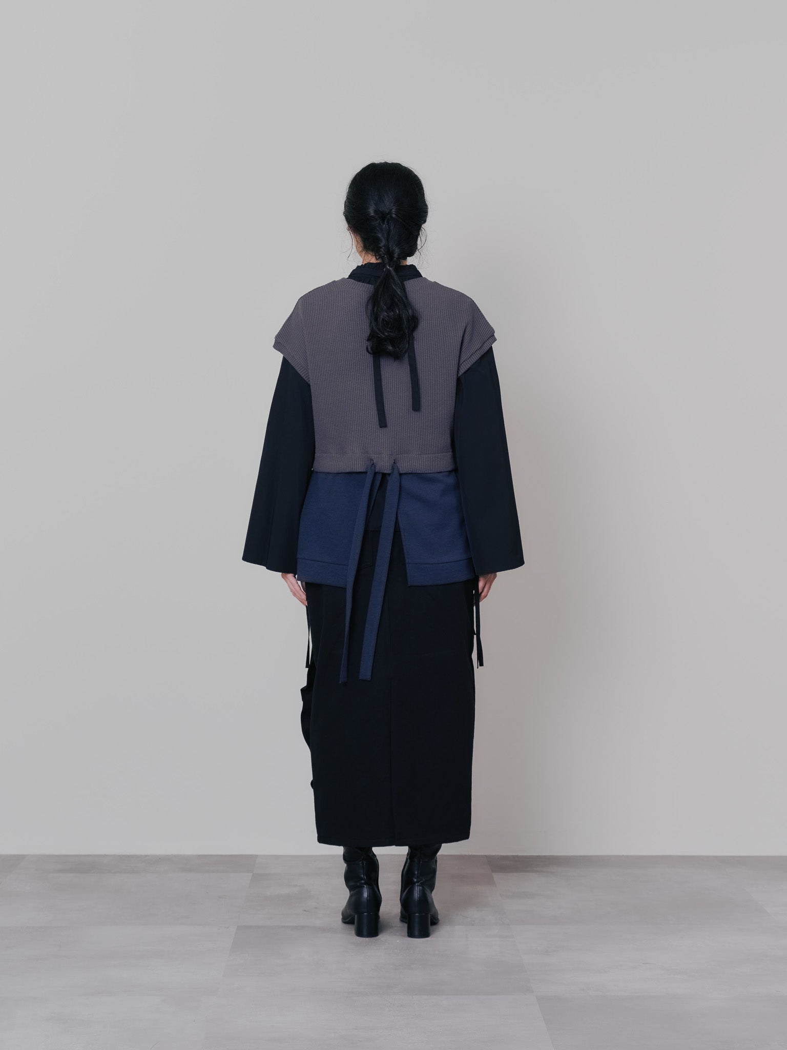 ヘム2WAYワッフルベスト [601355] charcoal