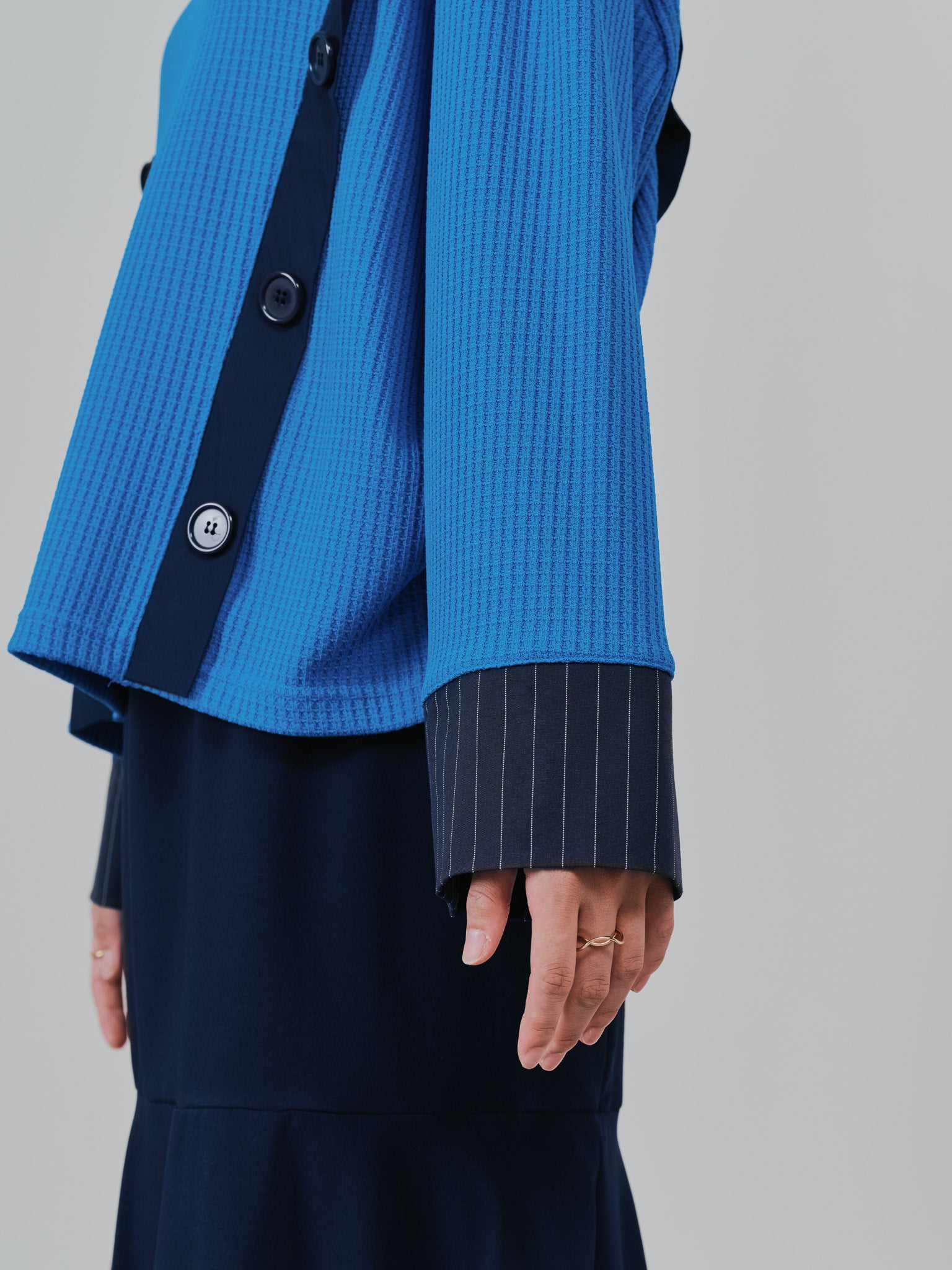 ショルダーオープンワッフルニットライクトップス [601354] blue