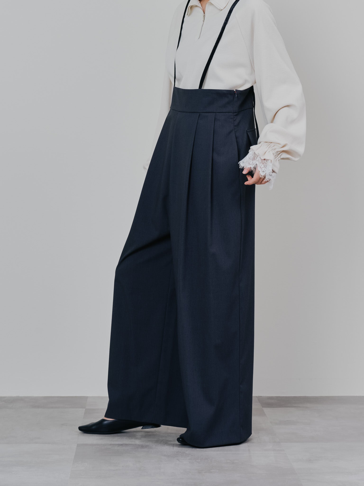 ベロアサスペンダー付パンツ [603332] charcoal
