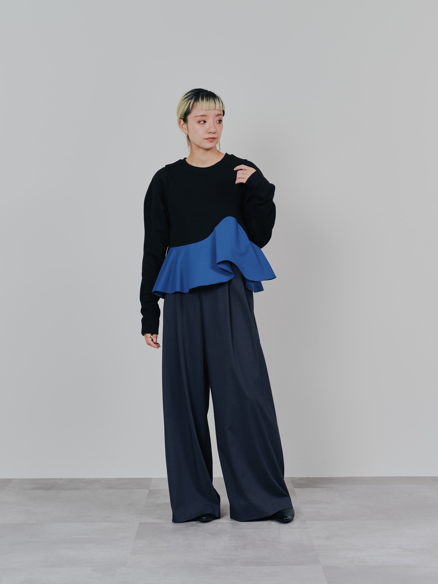 ベロアサスペンダー付パンツ [603332] charcoal