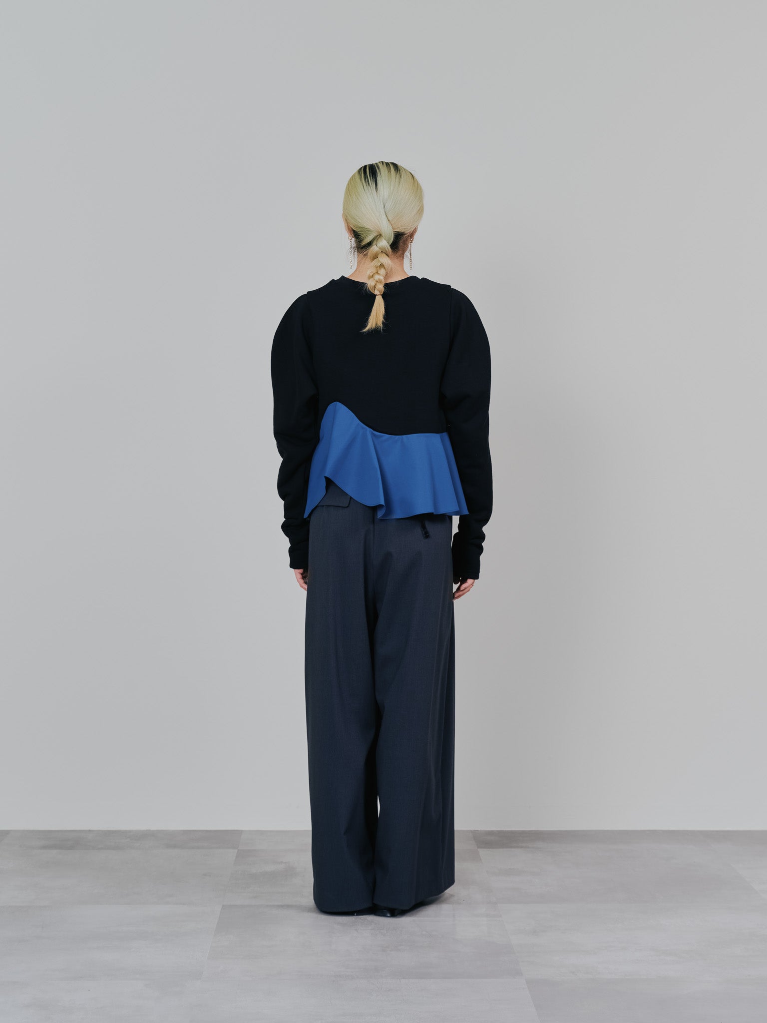 ウェーブ切替ペプラムトップス [601403] black