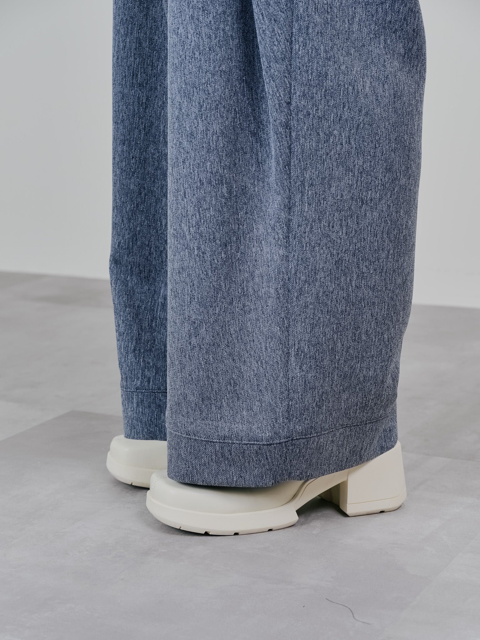 フロントリボンワイドタックパンツ [603330] grey