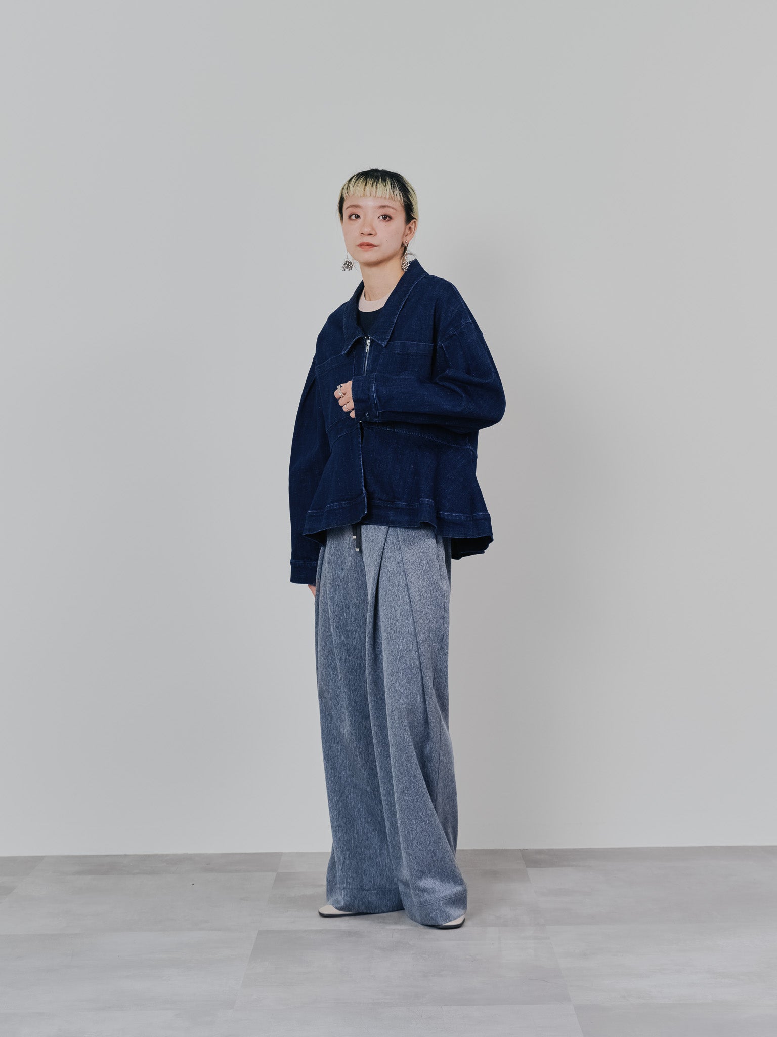 ペプラムデニムジャケット [601384] navy