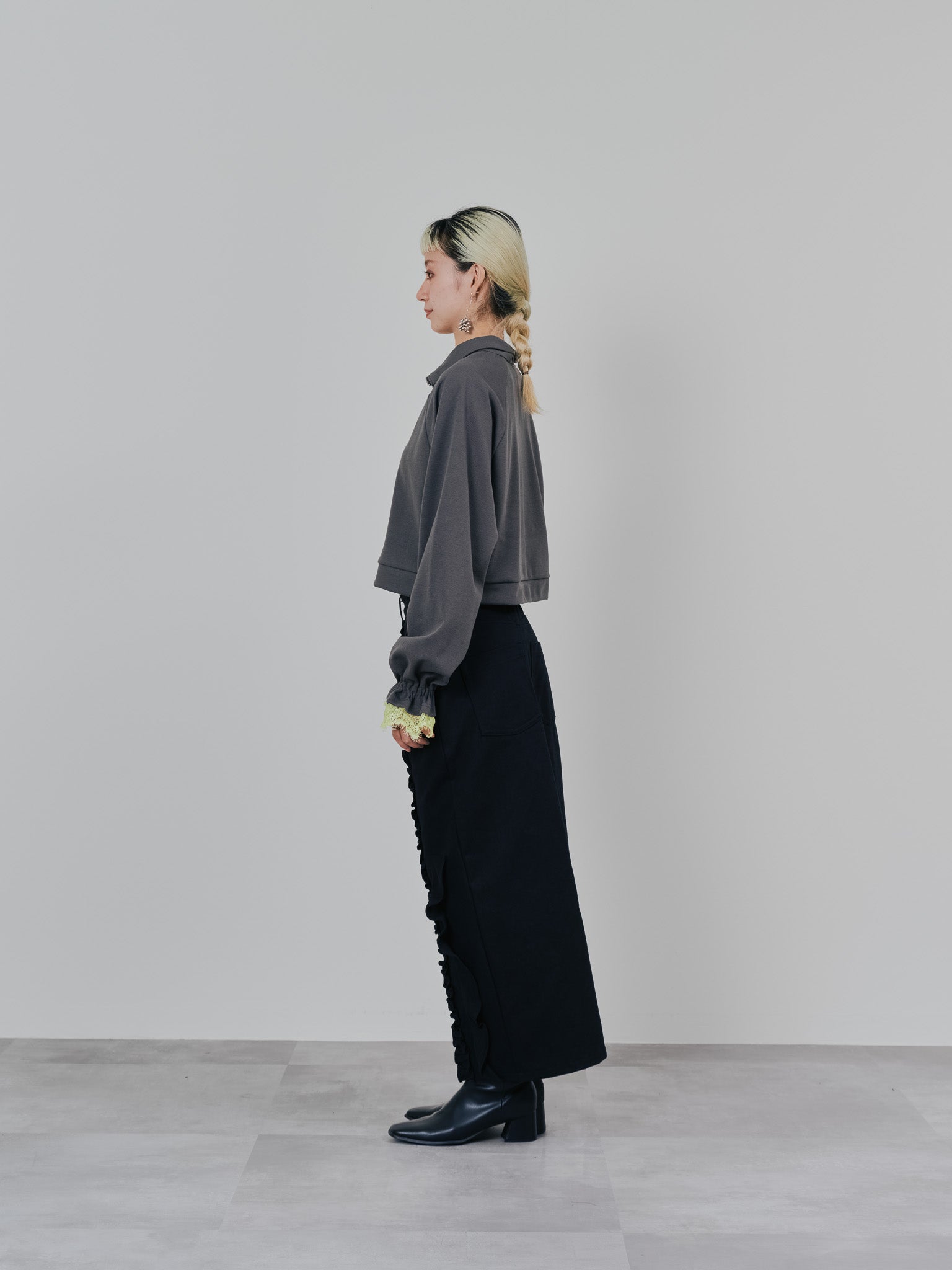 ミックスフリルカツラギタイトスカート [601358] black