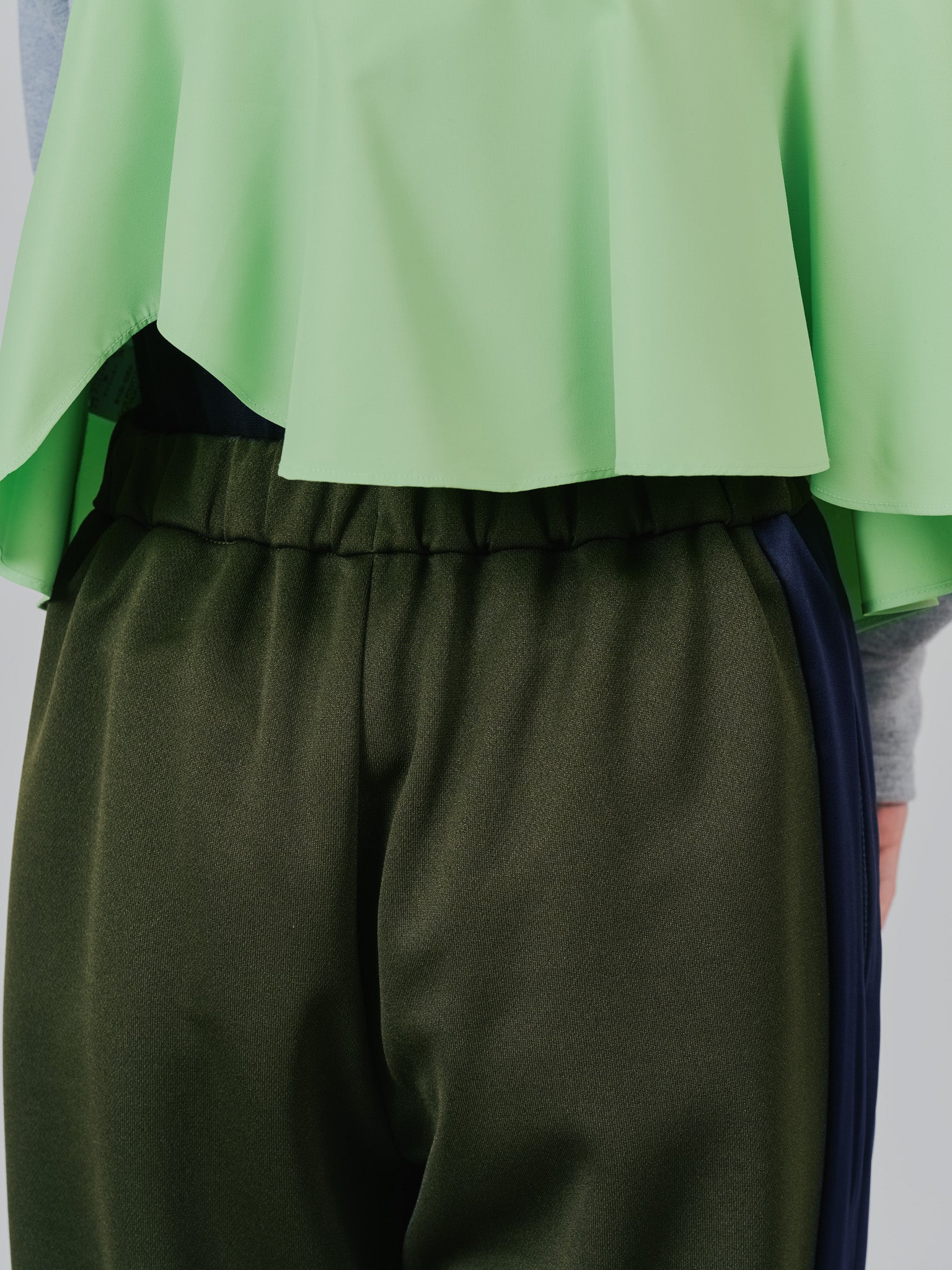 配色サイドライントラックパンツ [603340] khaki