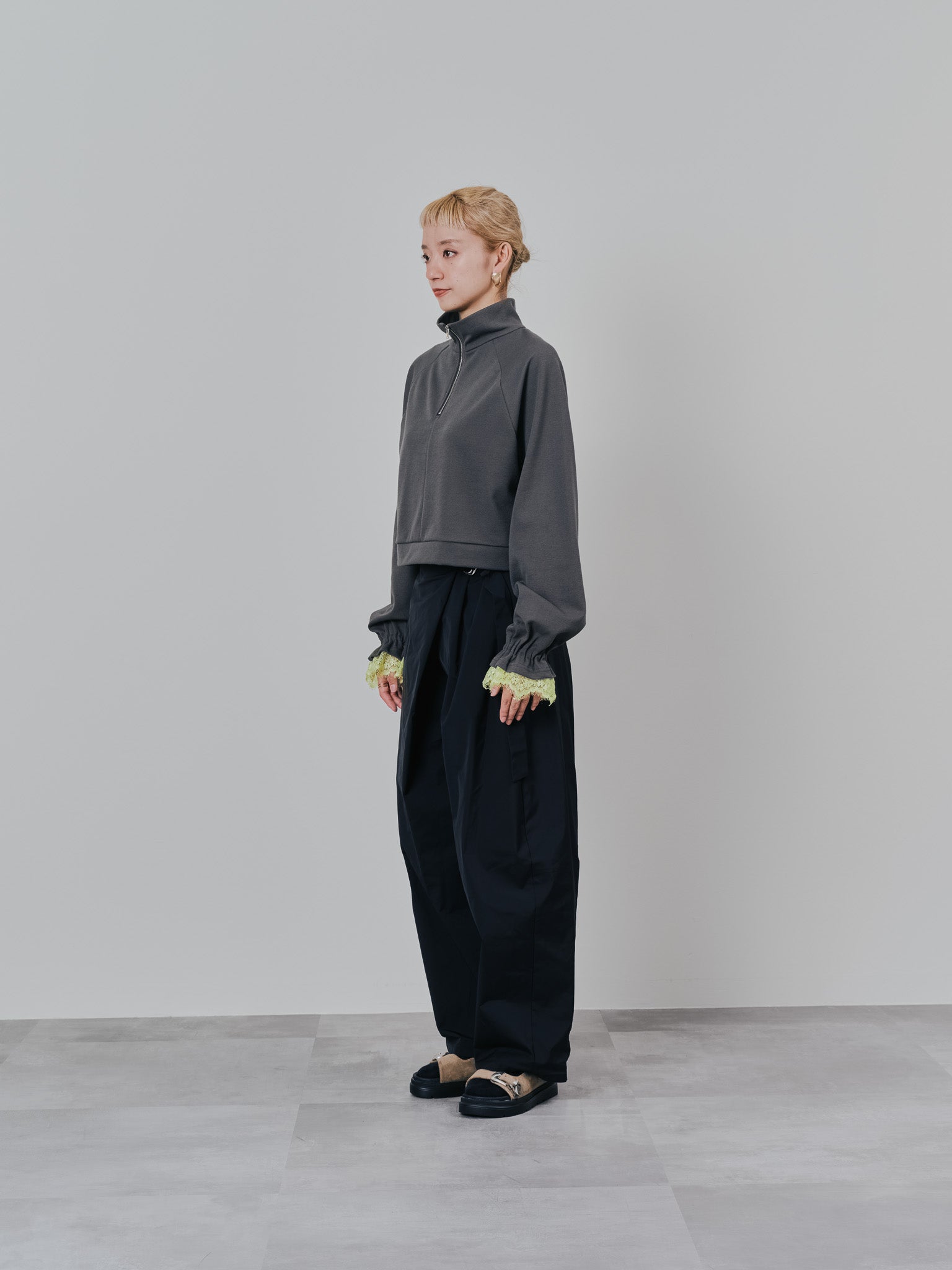 ラップライクサイドカーブパンツ [608318] black