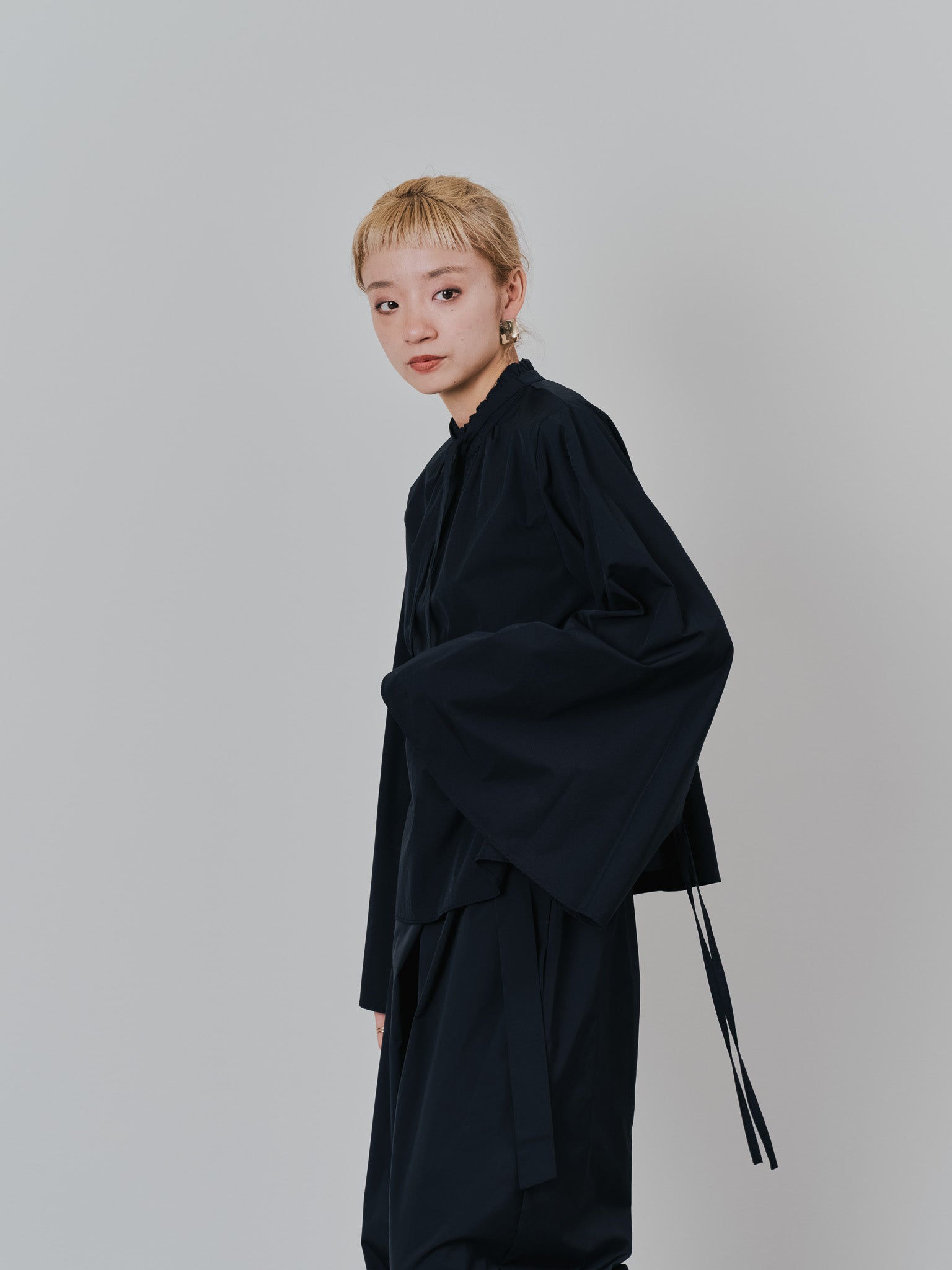 ボータイ2WAYスリーブブラウス [601373] black