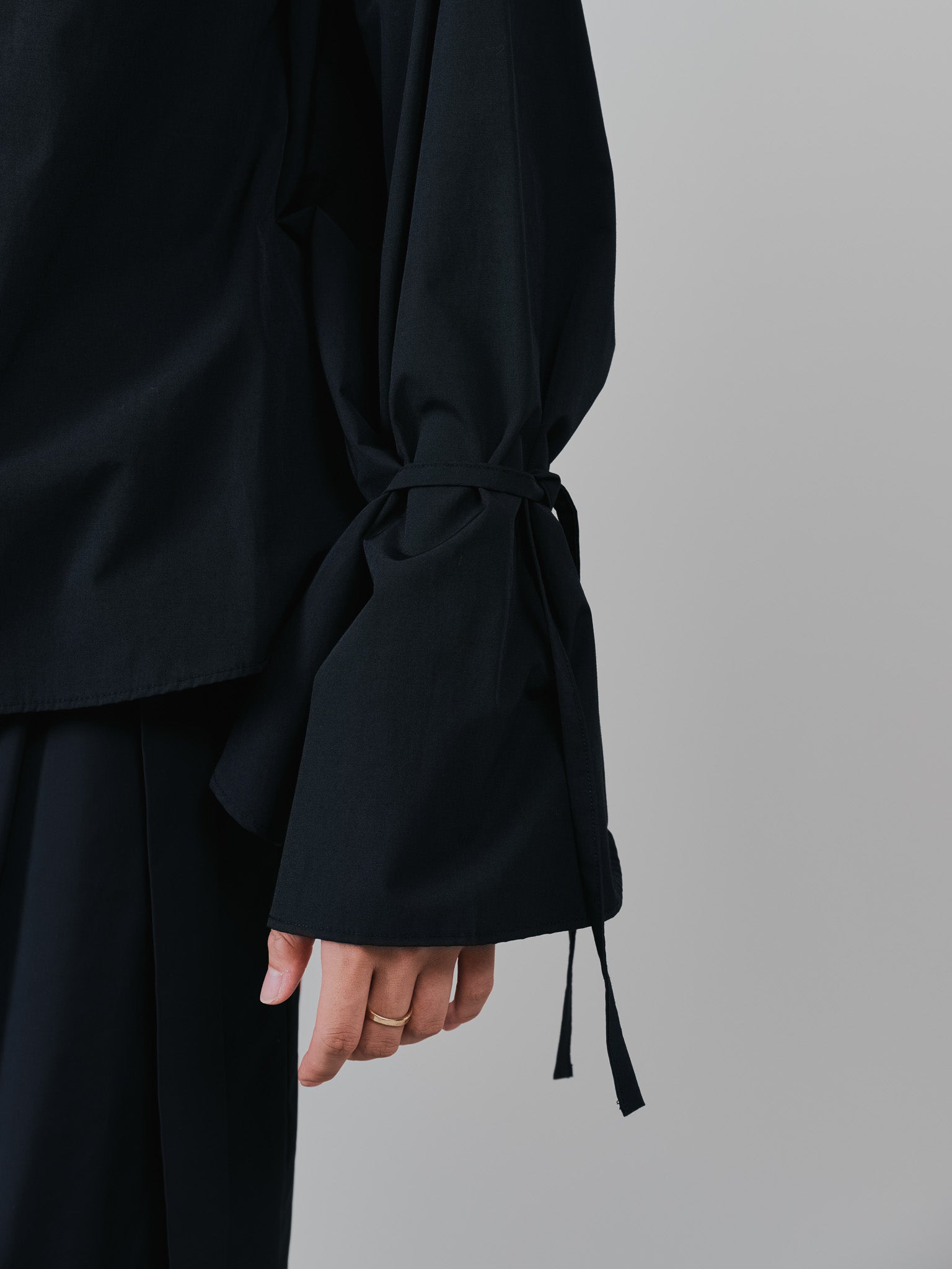 ボータイ2WAYスリーブブラウス [601373] black