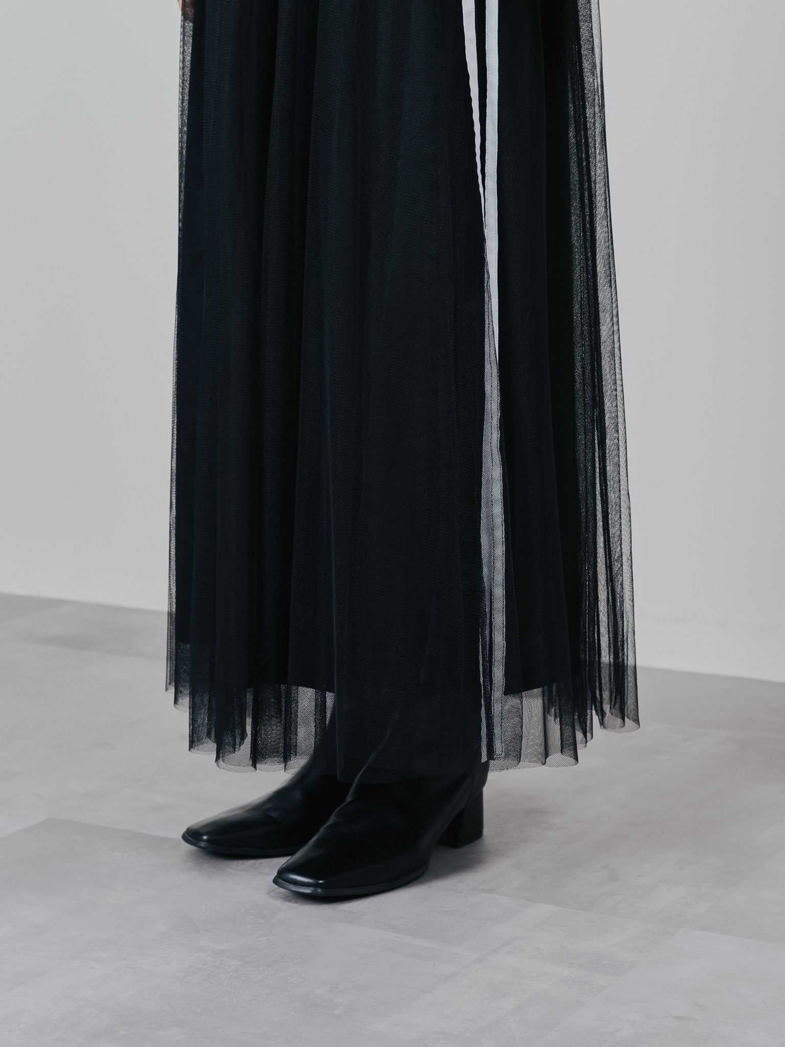 サイドラインチュールスカート [601386] black