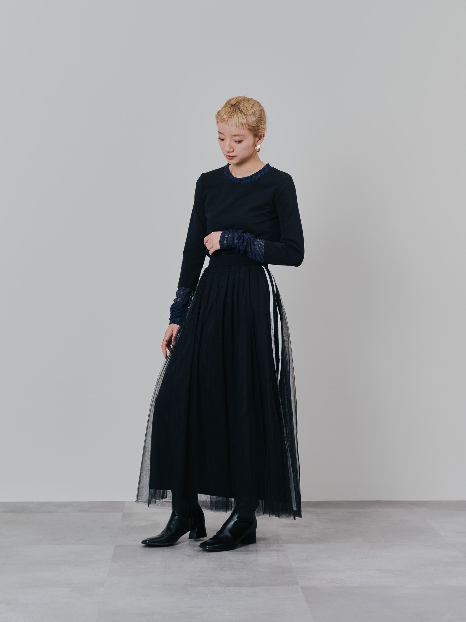 袖レースロンＴ [601400] black