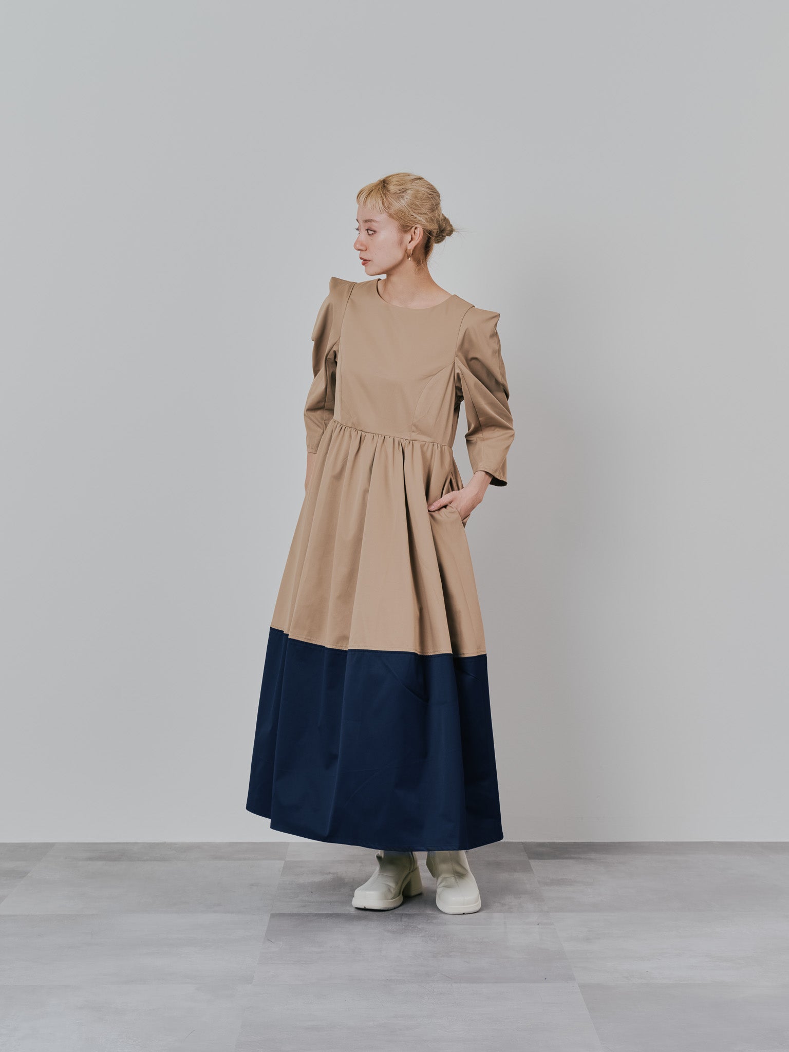 ショルダータックボリュームワンピース [601455] camel