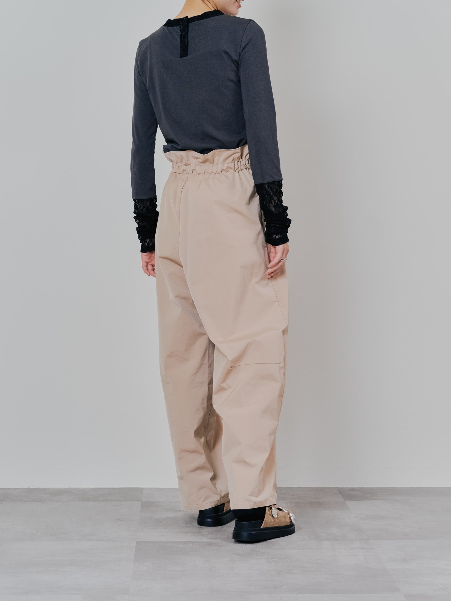 ラップライクサイドカーブパンツ [608318] light beige