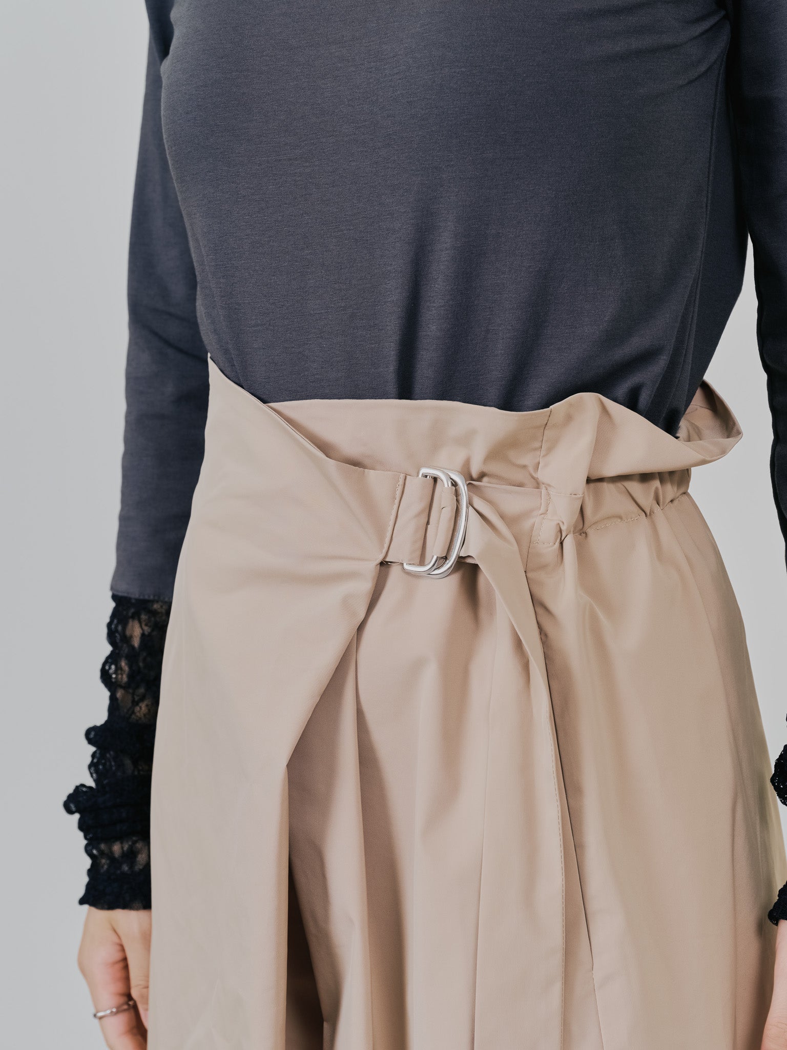 ラップライクサイドカーブパンツ [608318] light beige