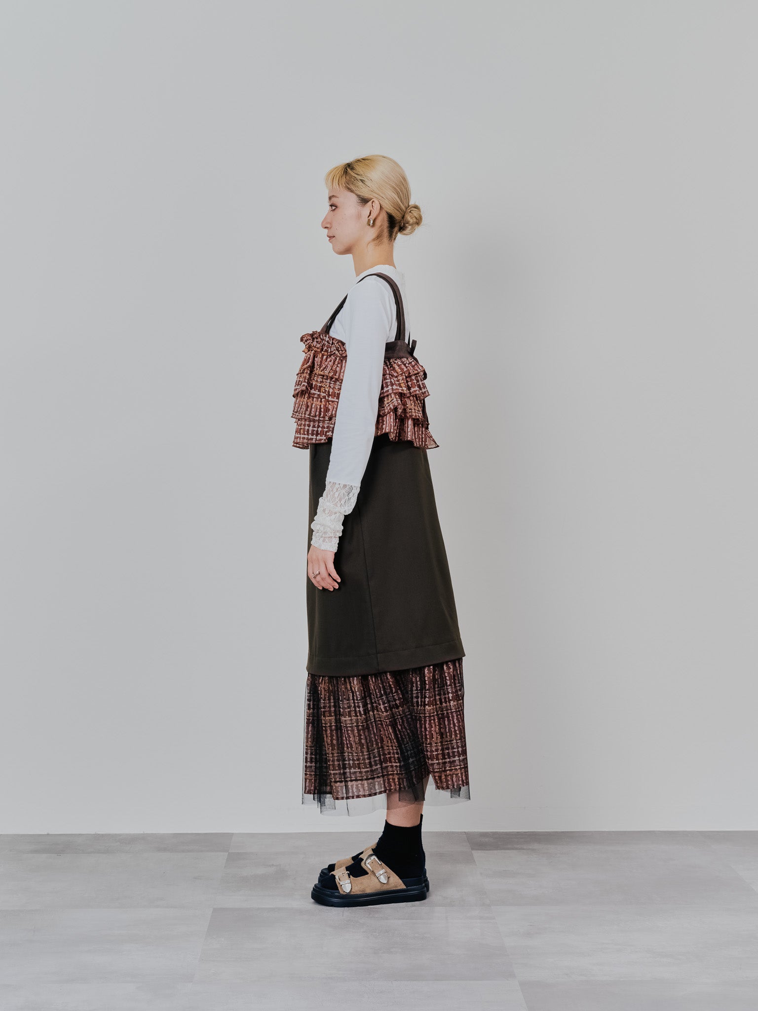 【TIME SALE 11/4まで!!】チェックプリントフリルティアードビスチェ [603335] brown