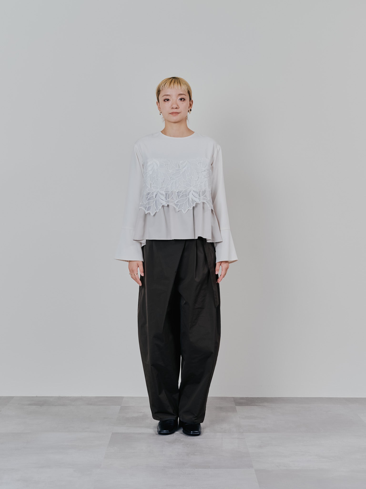 リーフレースティアードトップス [608315] white