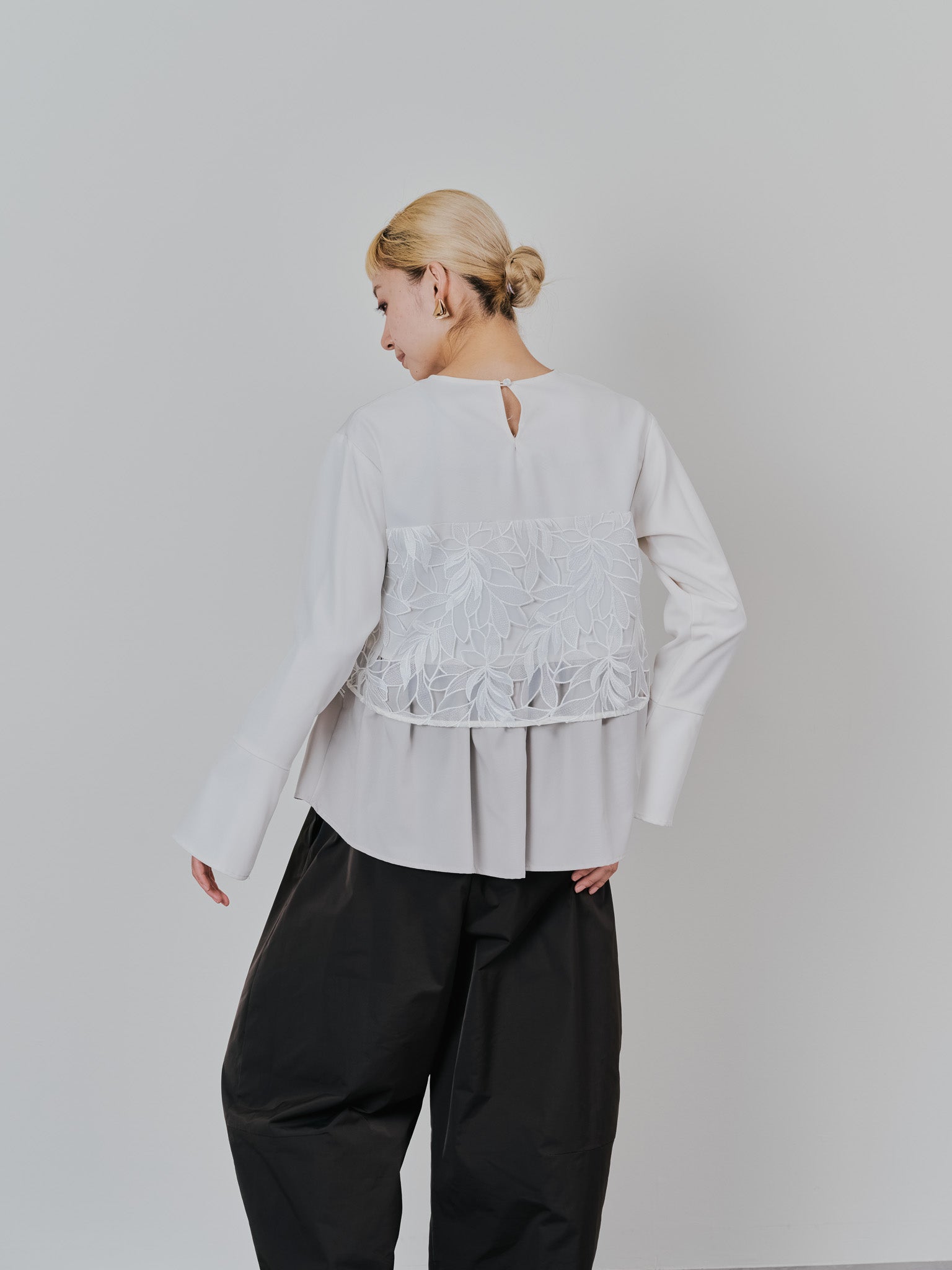 リーフレースティアードトップス [608315] white