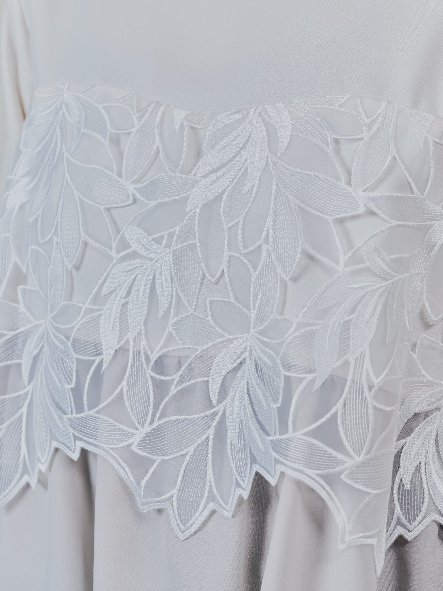 リーフレースティアードトップス [608315] white