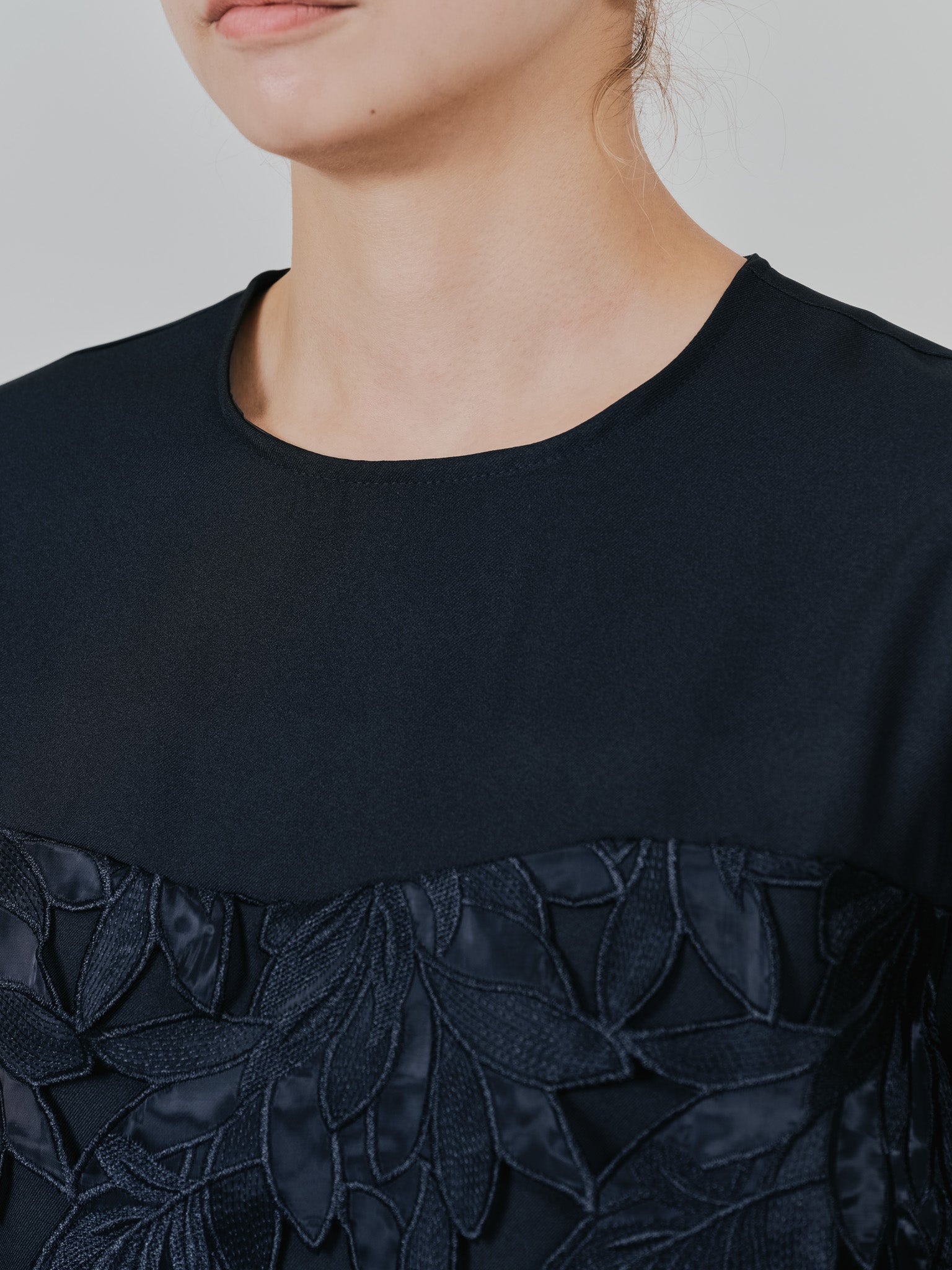 リーフレースティアードトップス [608315] black