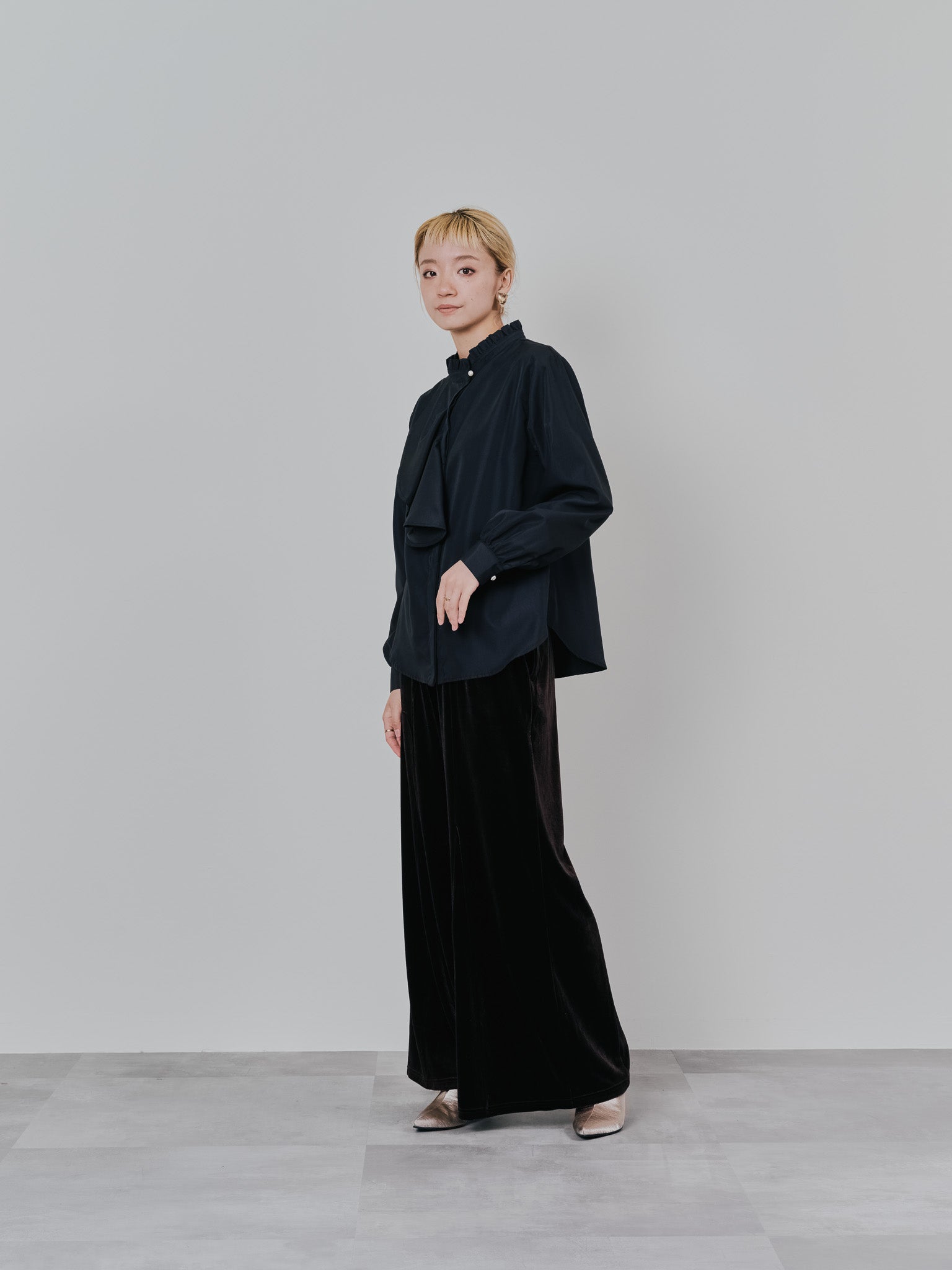 ベロアフレアパンツ [601414] brown