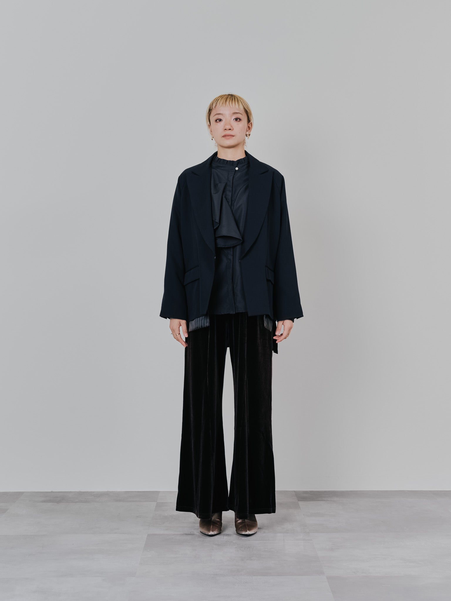 配色ストライプポイントアシメヘムジャケット [605544] black