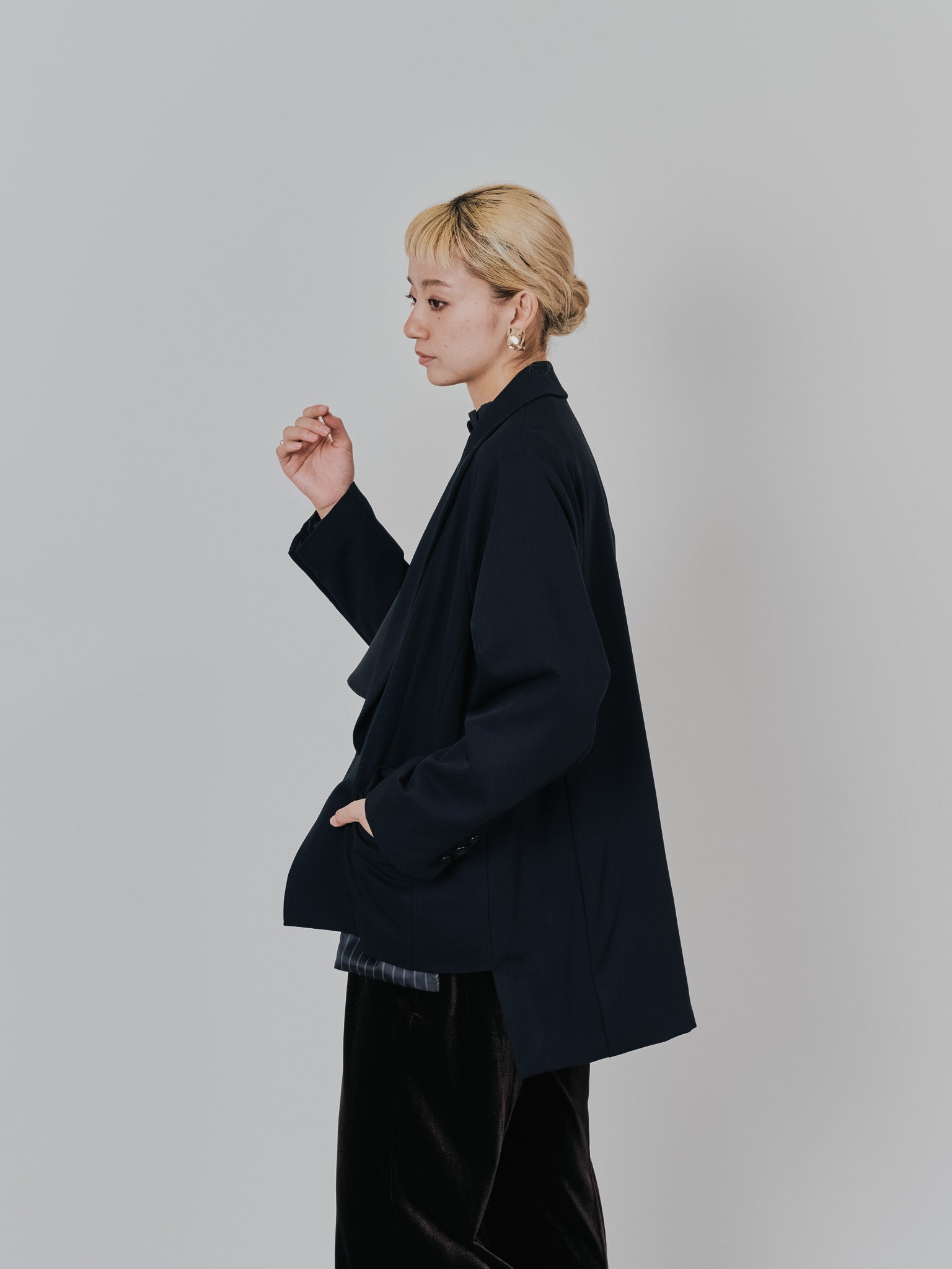 配色ストライプポイントアシメヘムジャケット [605544] black