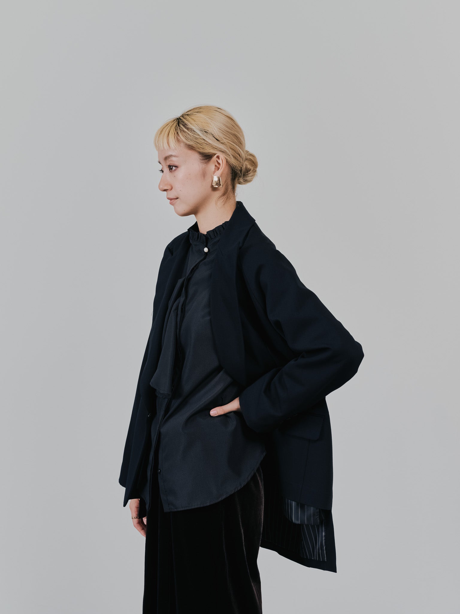 配色ストライプポイントアシメヘムジャケット [605544] black