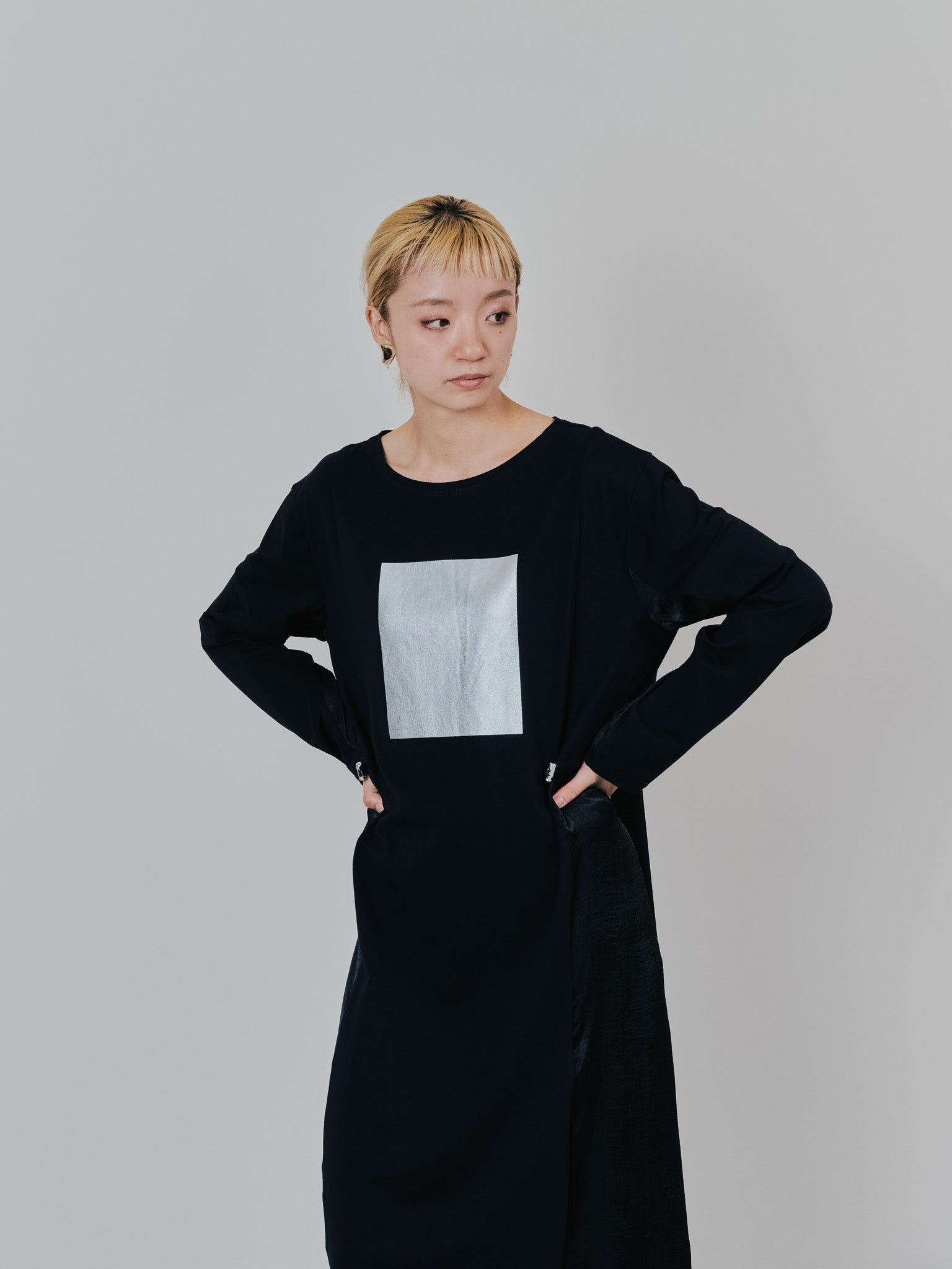 箔プリントカットソーワンピース [601416] black