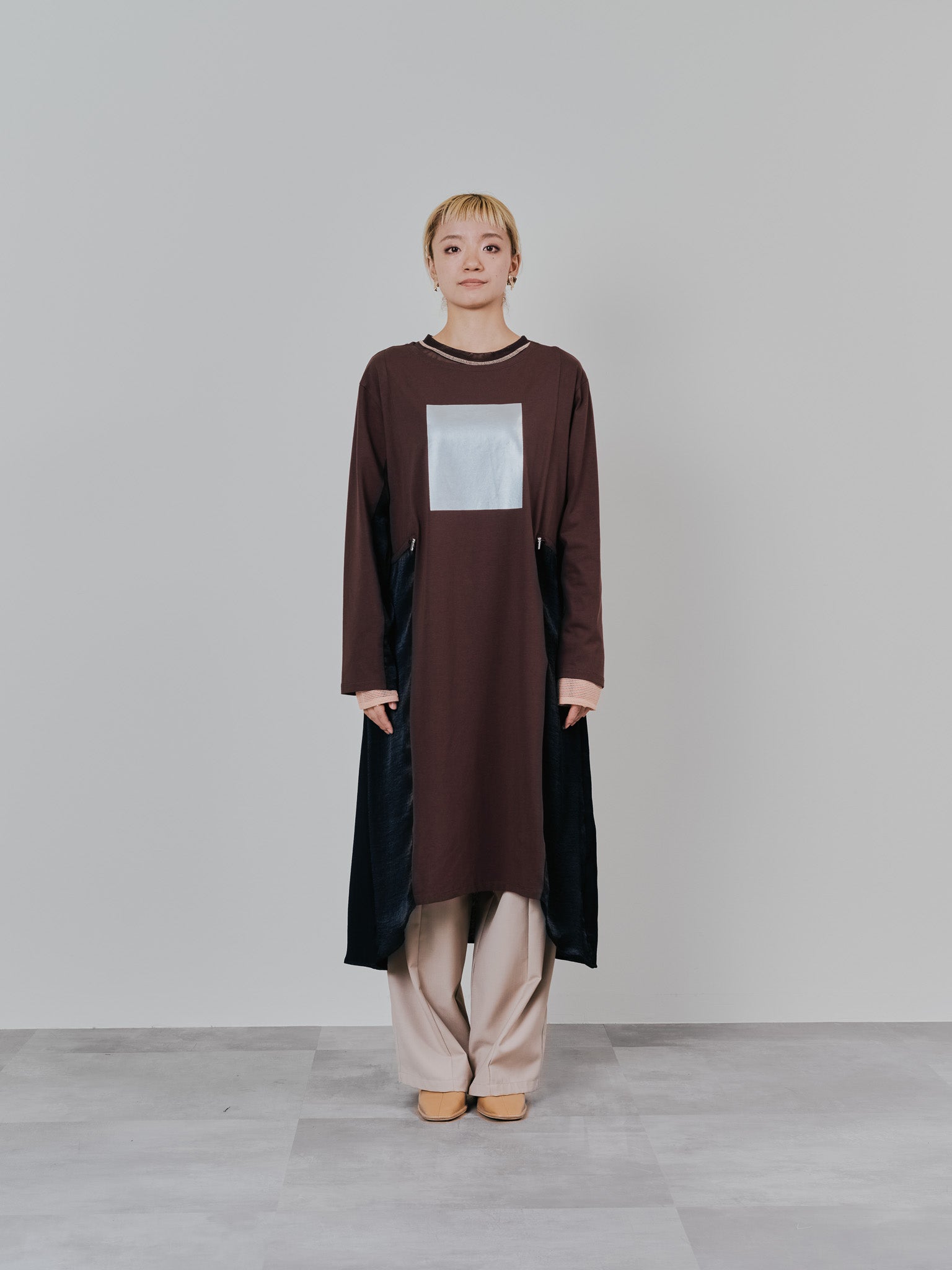 箔プリントカットソーワンピース [601416] brown