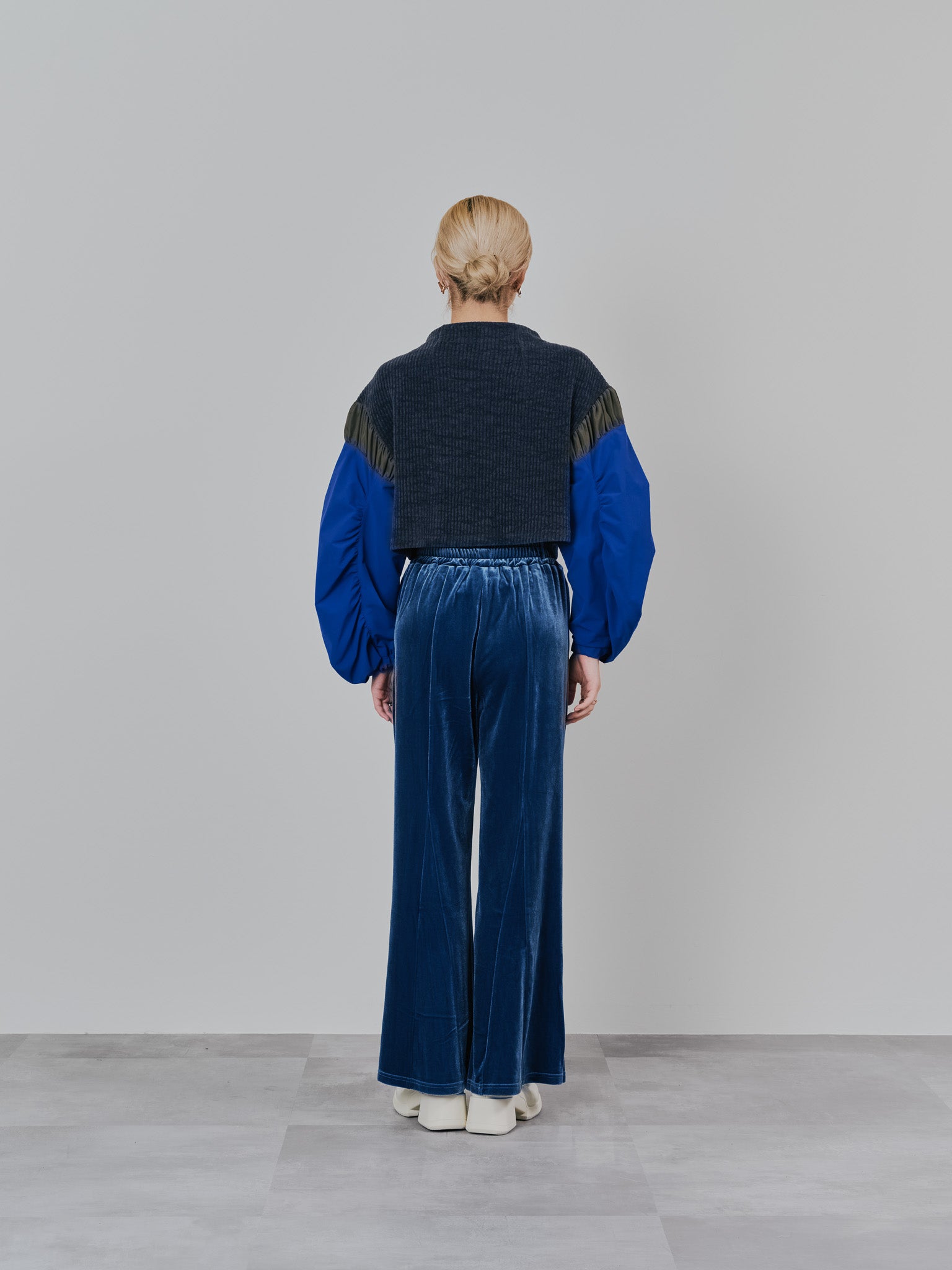 ベロアフレアパンツ [601414] blue