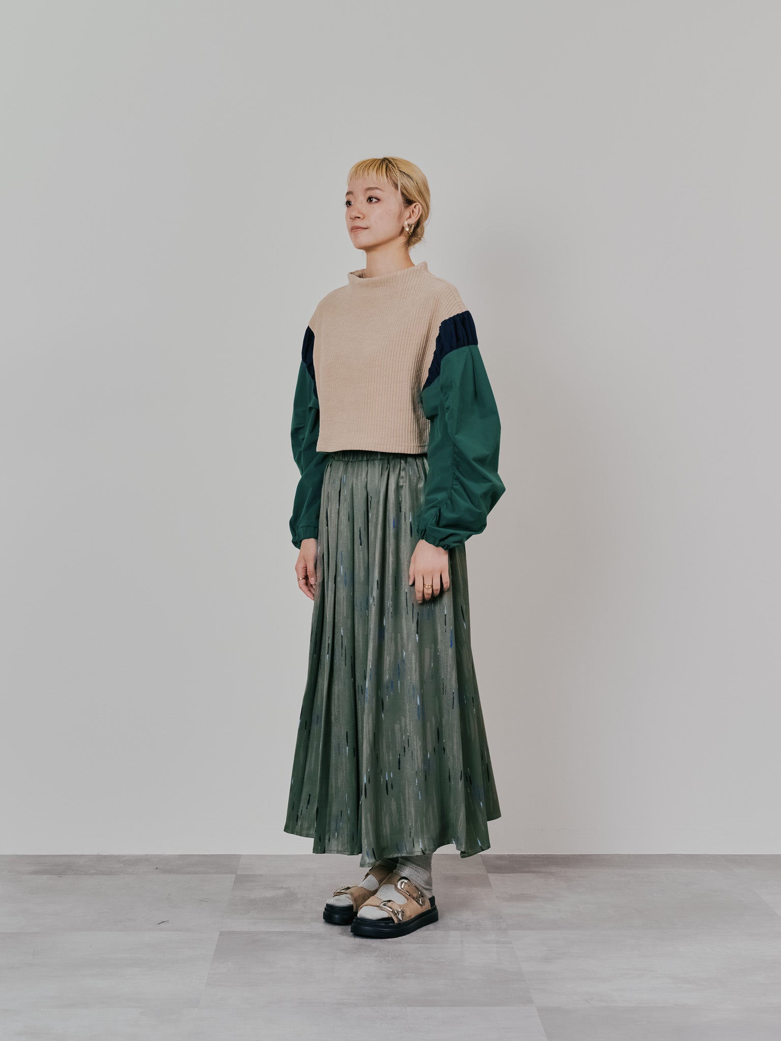 MA-1 スリーブコーデュロイライクニットソー [608316] beige