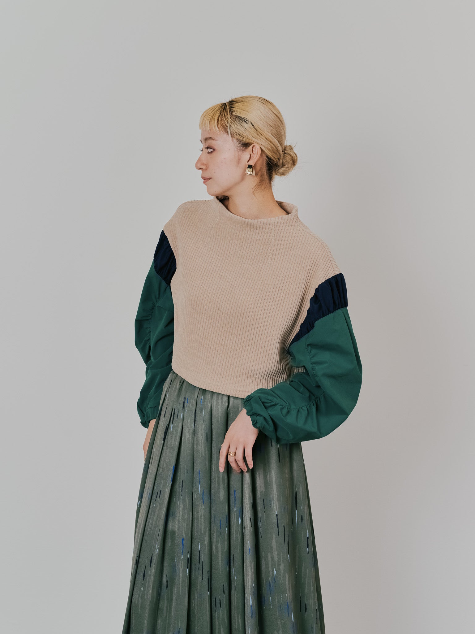 MA-1 スリーブコーデュロイライクニットソー [608316] beige