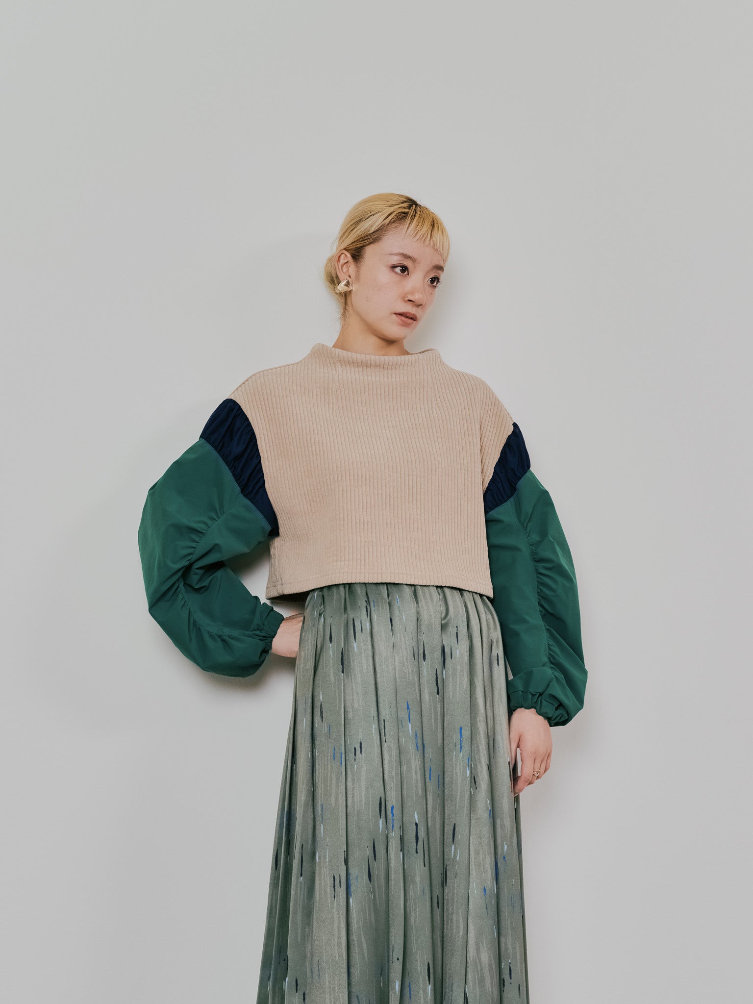 MA-1 スリーブコーデュロイライクニットソー [608316] beige
