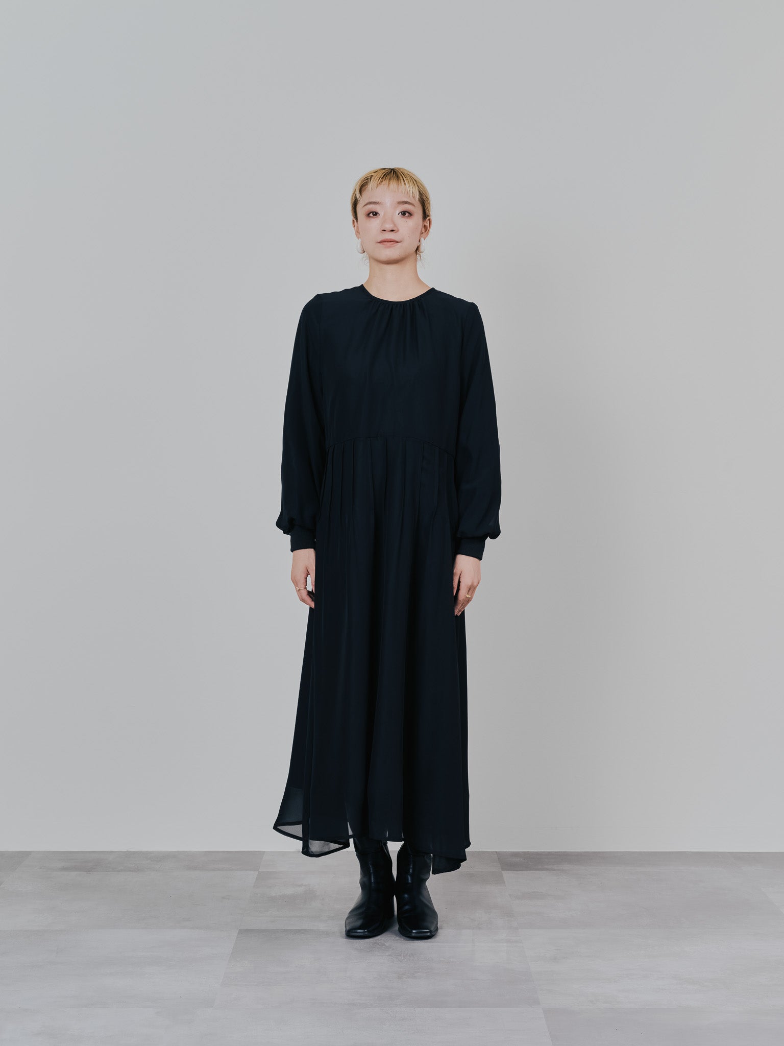 ピンタック配色ワンピース [605540] black