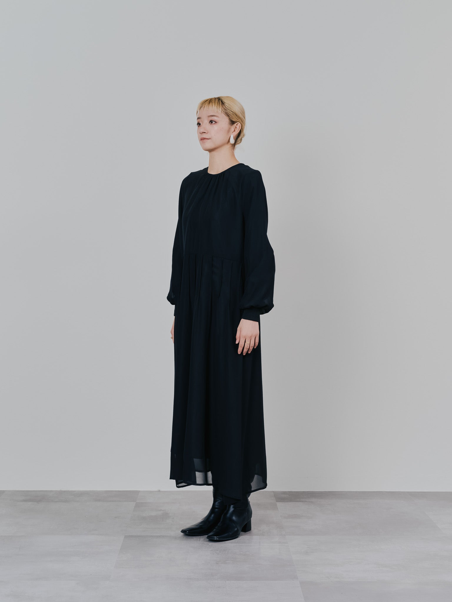 ピンタック配色ワンピース [605540] black