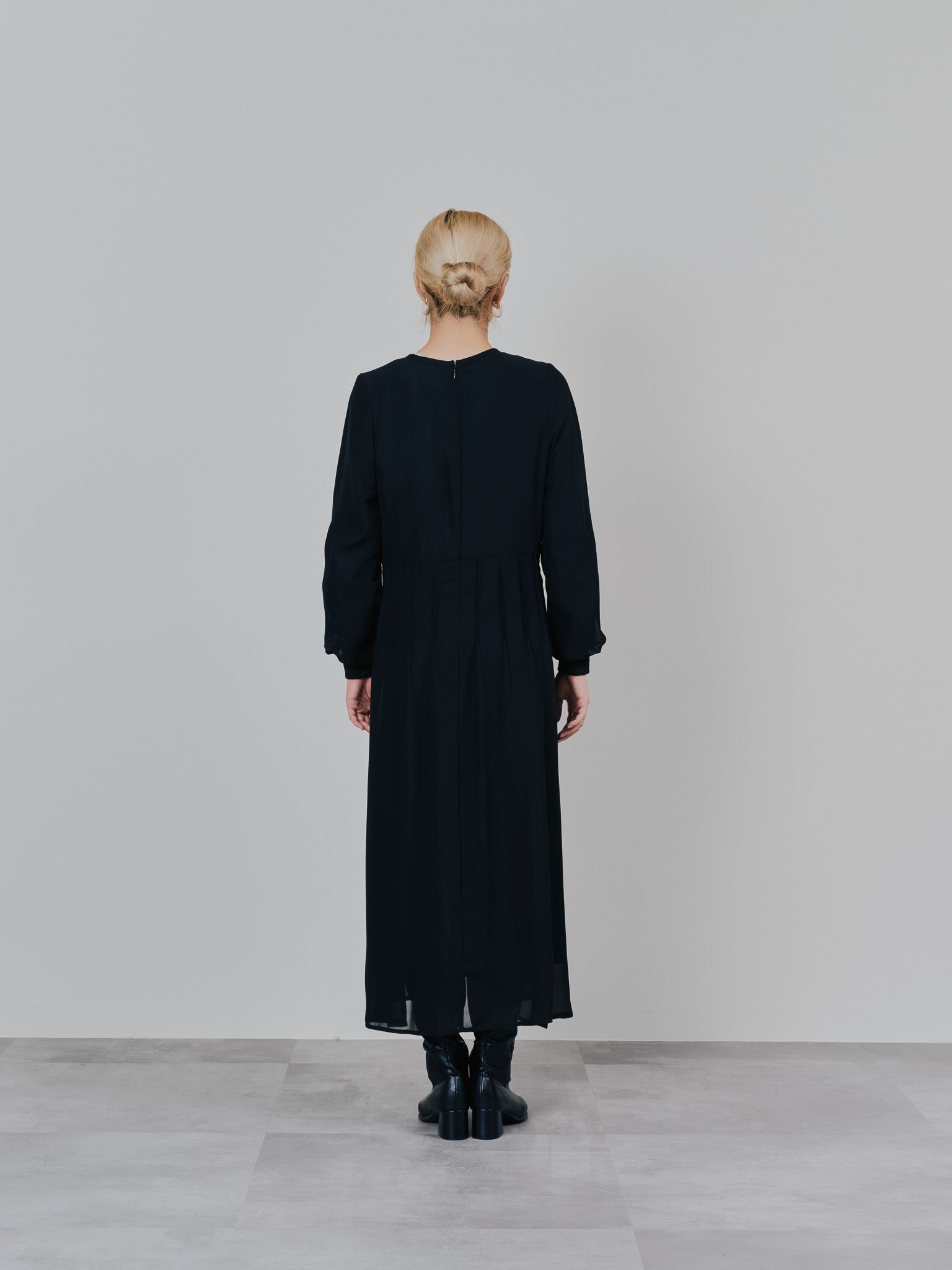 ピンタック配色ワンピース [605540] black