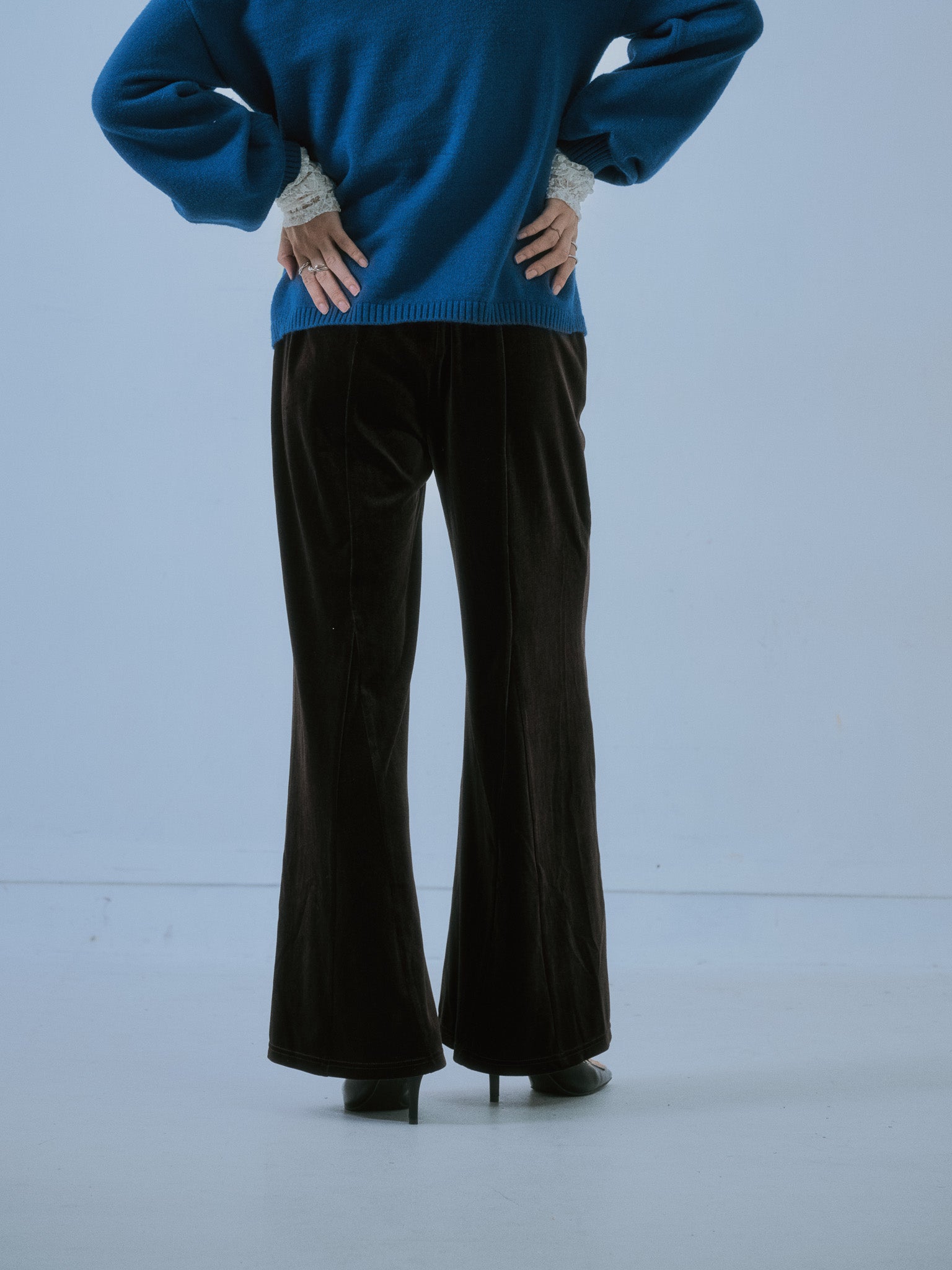 【-PRE SALE- 12/15 18:00まで!!】ベロアフレアパンツ [601414] brown