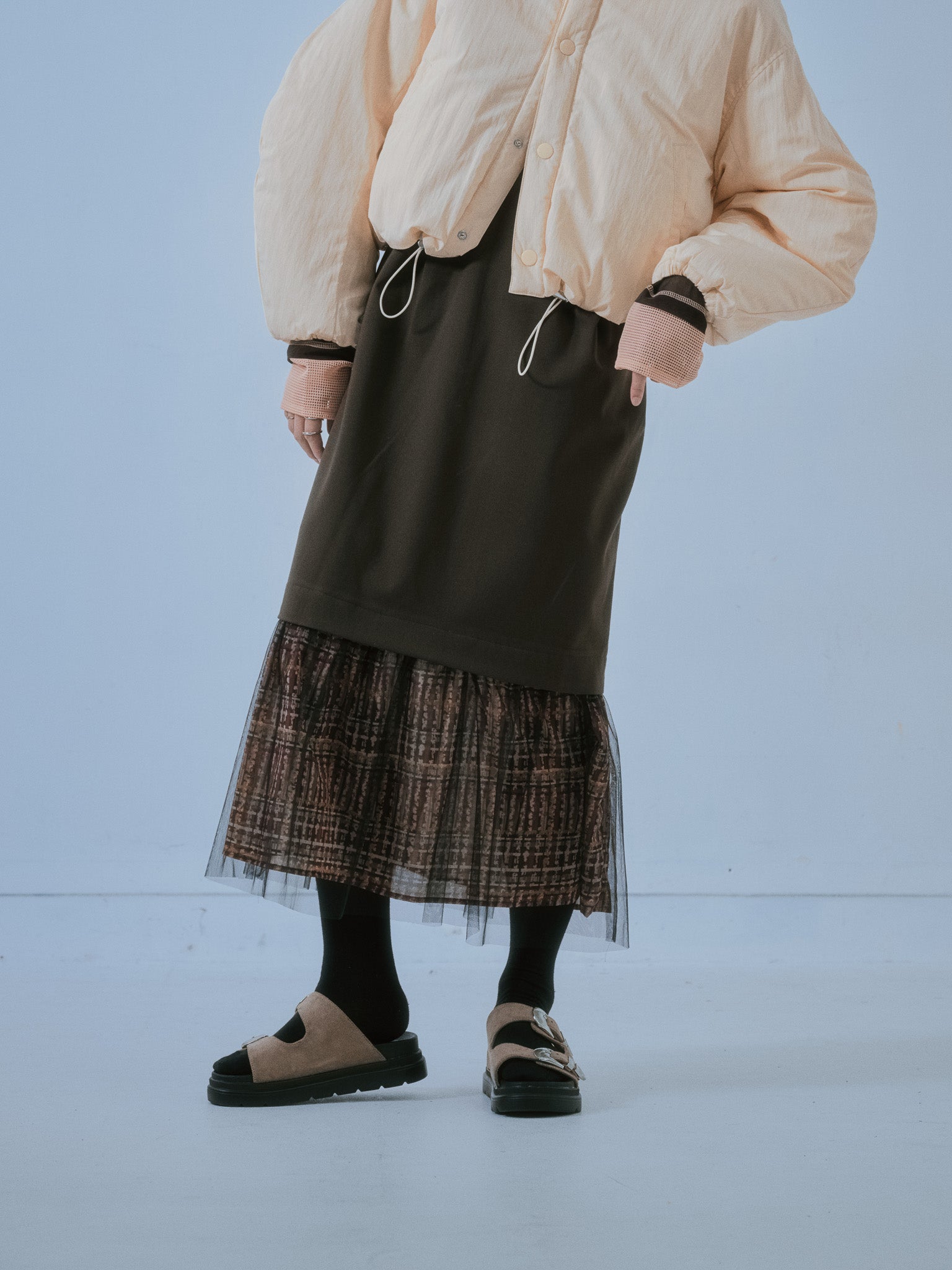 【-PRE SALE- 12/15 18:00まで!!】ヘムチェックサスペンダー付スカート [603341] brown