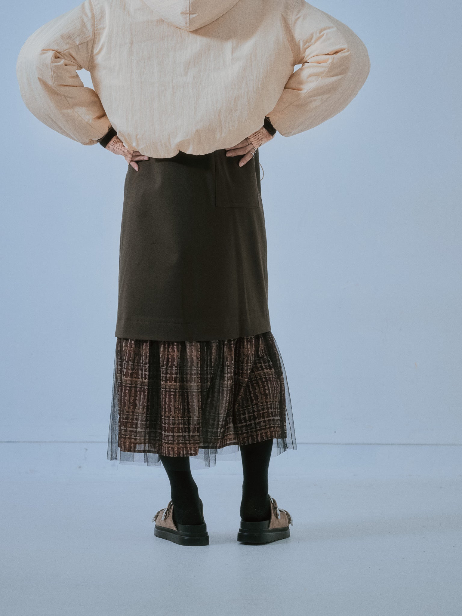 【-PRE SALE- 12/15 18:00まで!!】ヘムチェックサスペンダー付スカート [603341] brown