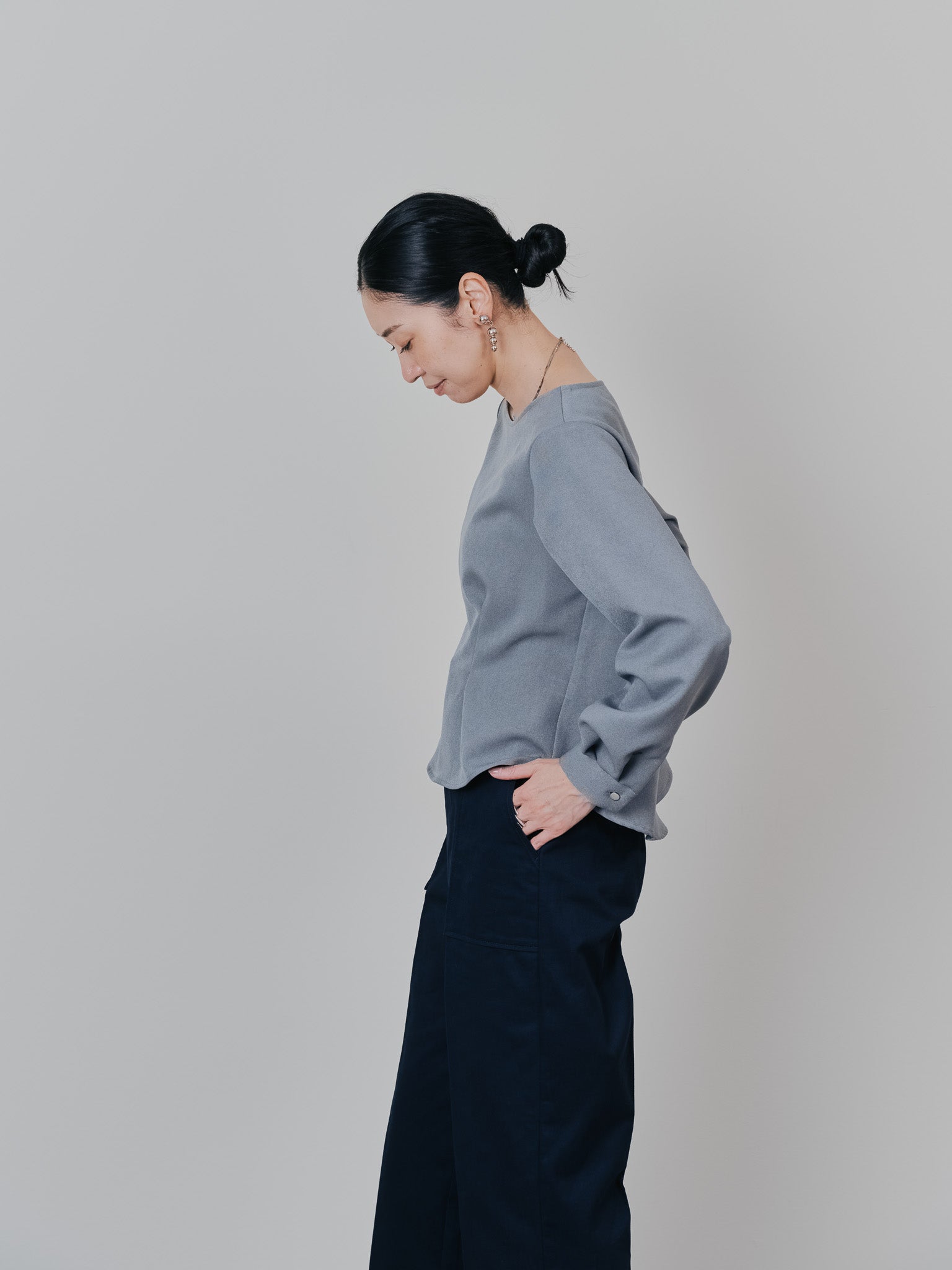 ウエストタックウールライクツイルトップス [608327] grey