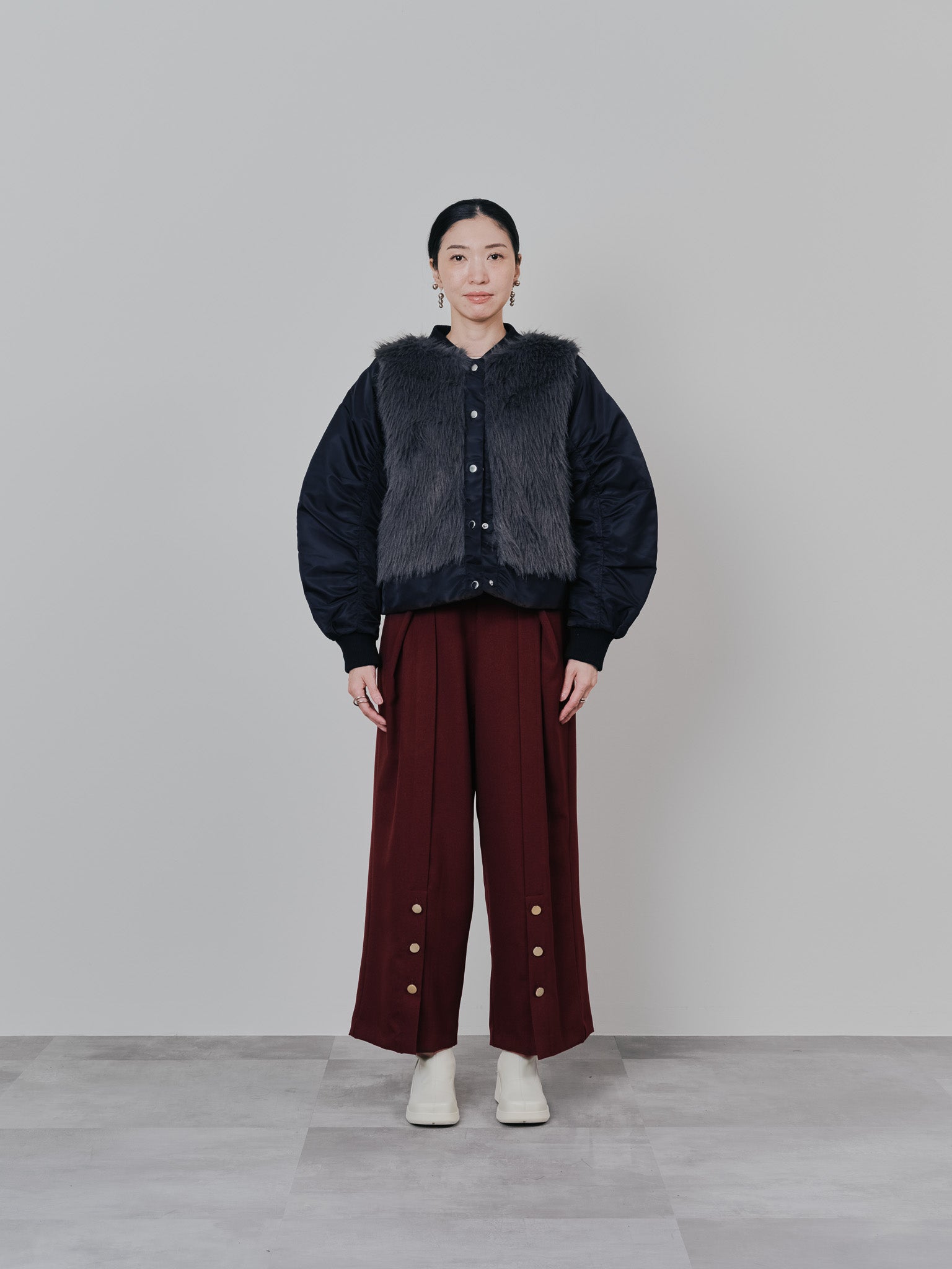 【-PRE SALE- 12/15 18:00まで!!】ダブル衿配色ファーベストレイヤードライク中綿ジャケット [605546] black