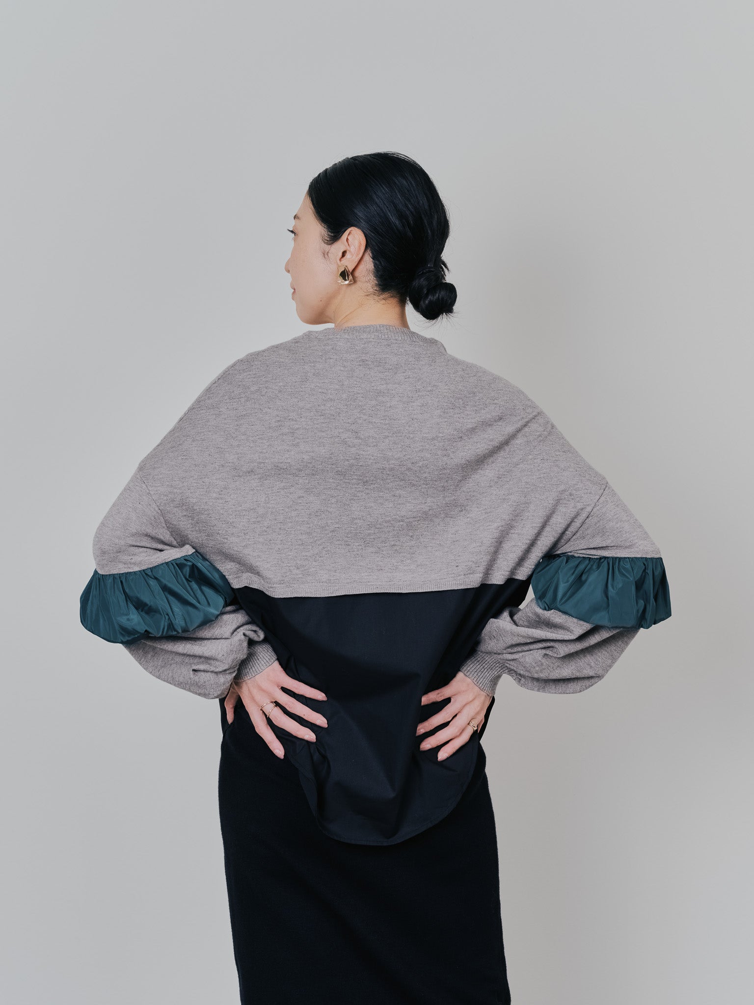 配色シャツレイヤードライクニットトップス [605535] mocha beige