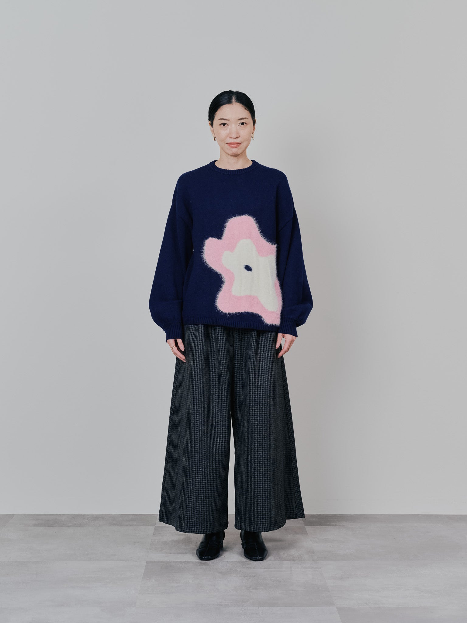 フラワーモチーフニットトップス [601408] navy