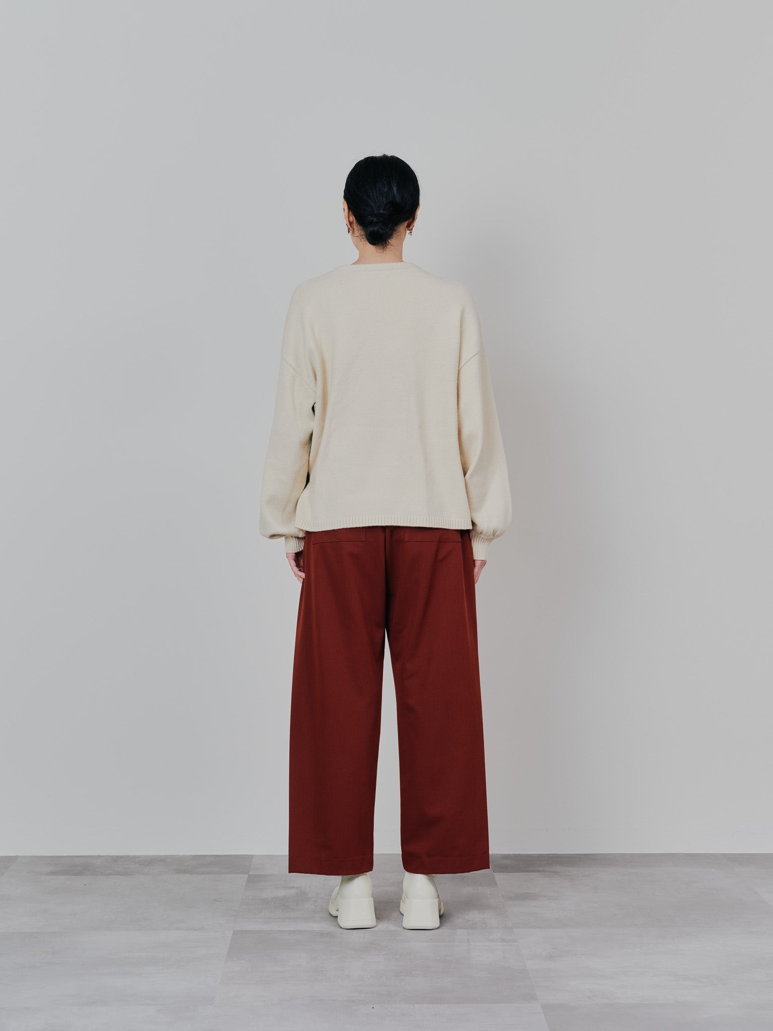 フラワーモチーフニットトップス [601408] ecru